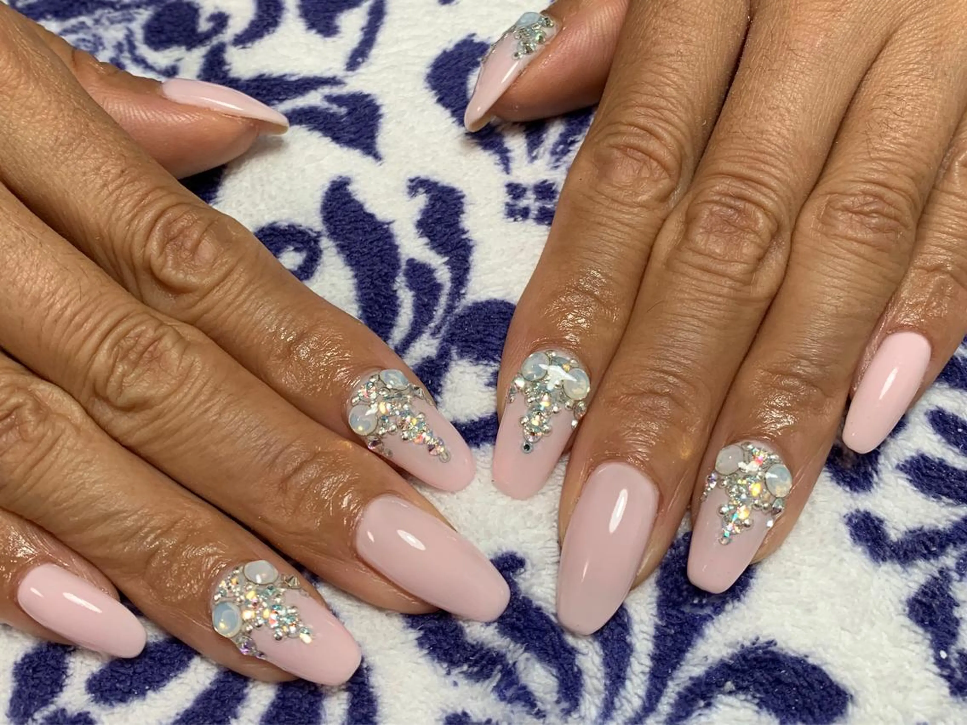 ネイル Disini nailのネイルデザイン