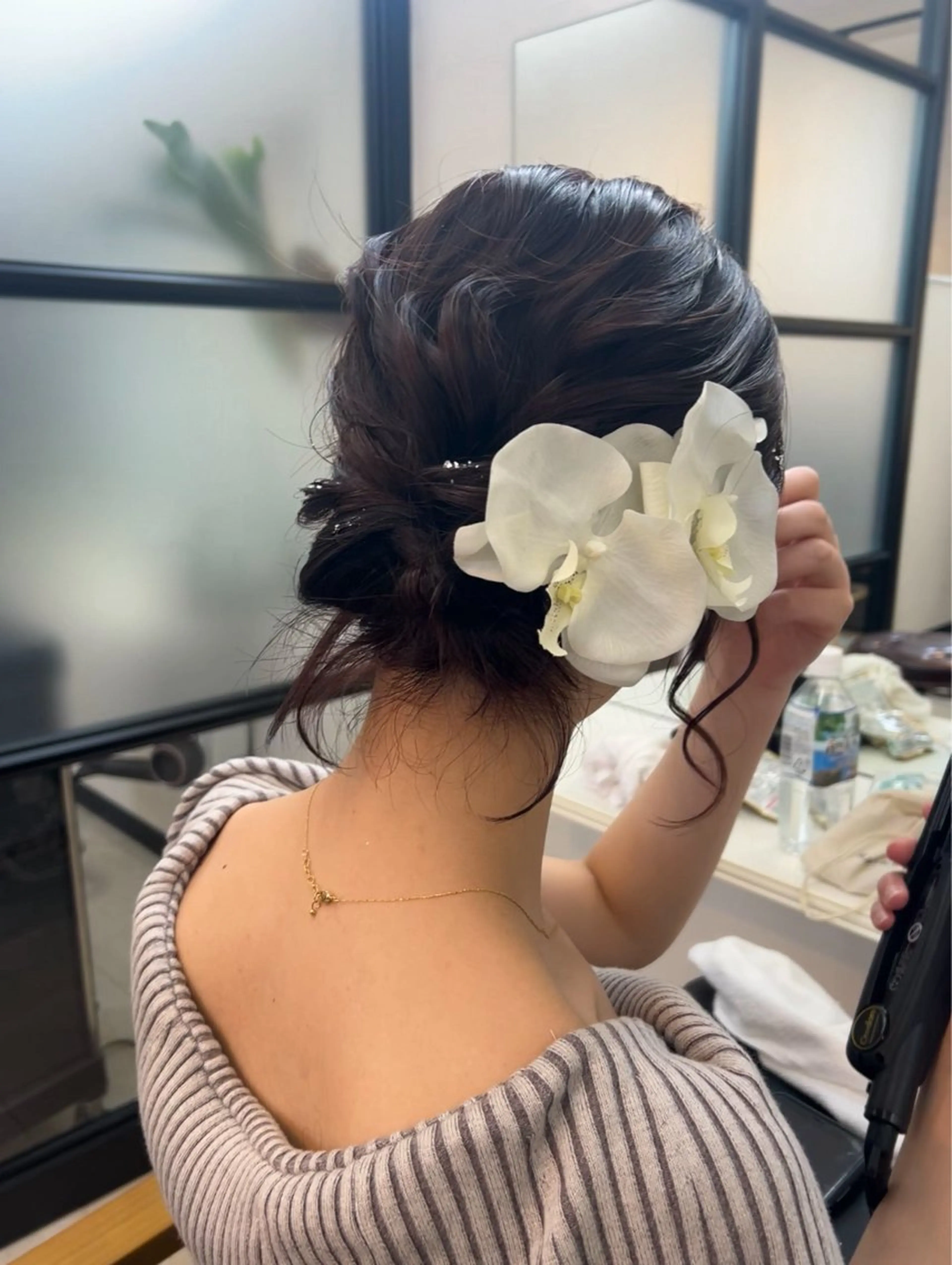 ヘアアレンジ ヘアセット Yui. レイヤー/パーマのヘアスタイル