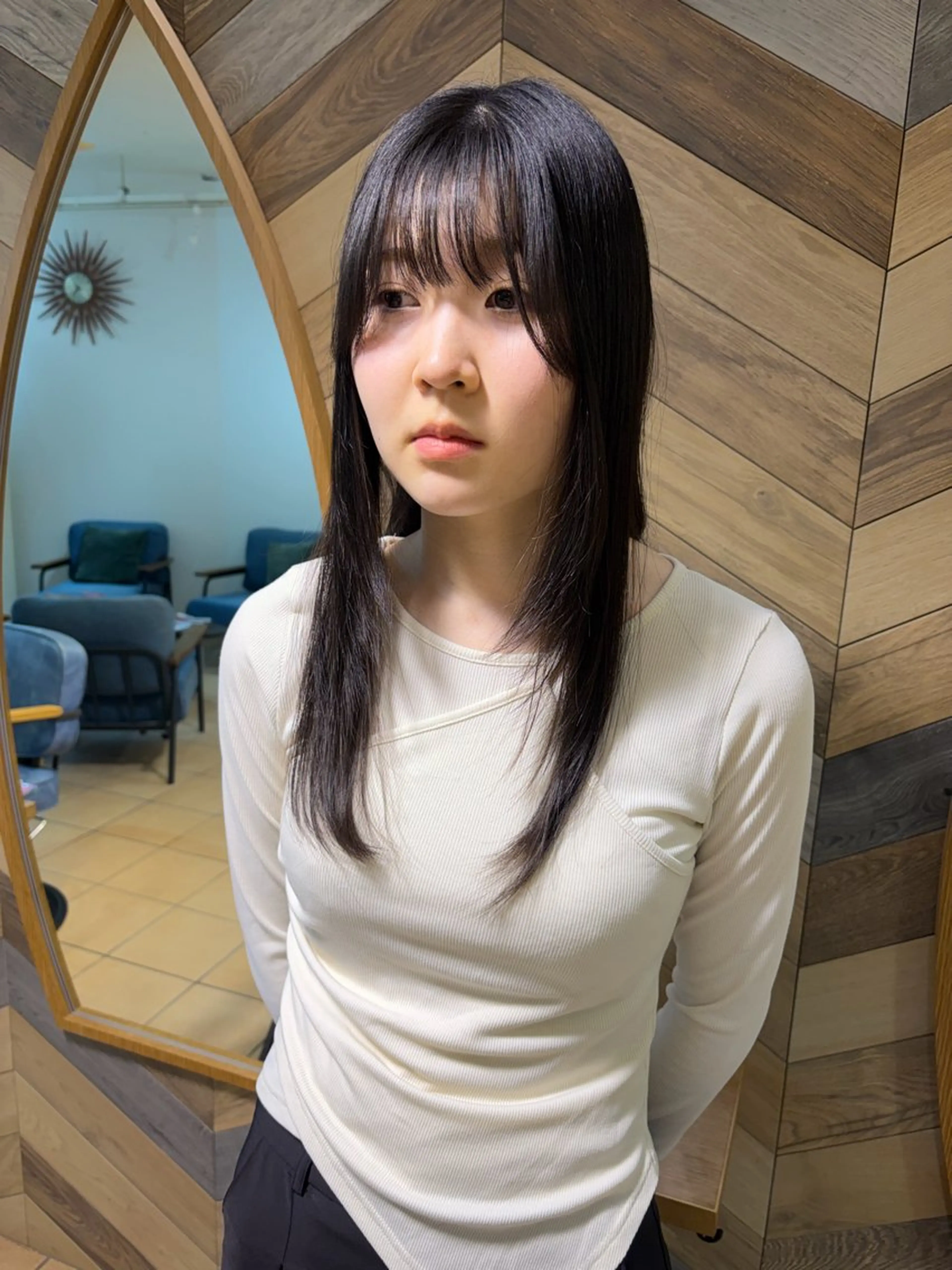 ロング レイヤーカット カット 濱川響太レディース カットモデルのヘアスタイル