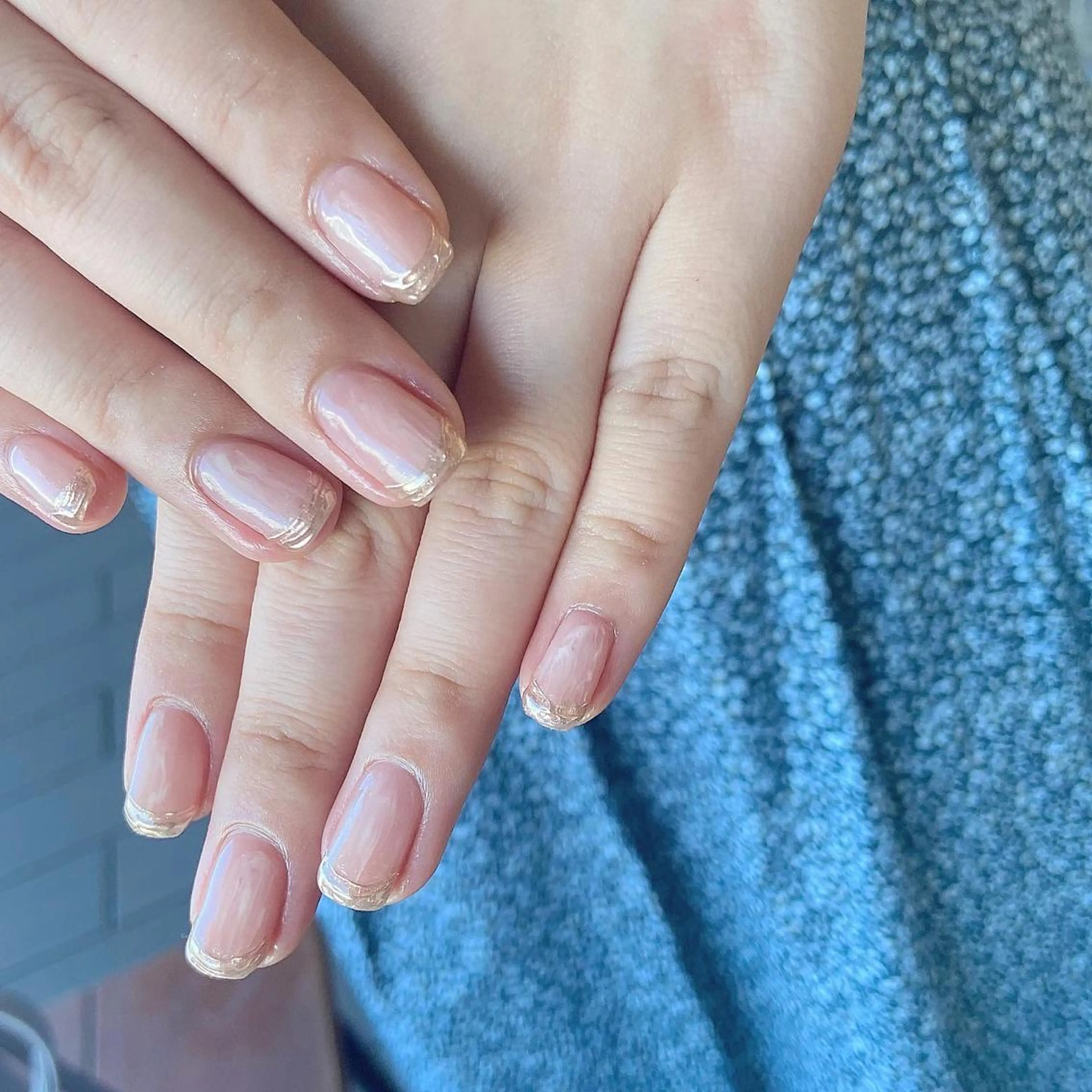 ネイル フレンチネイル ミラーネイル . .のネイルデザイン