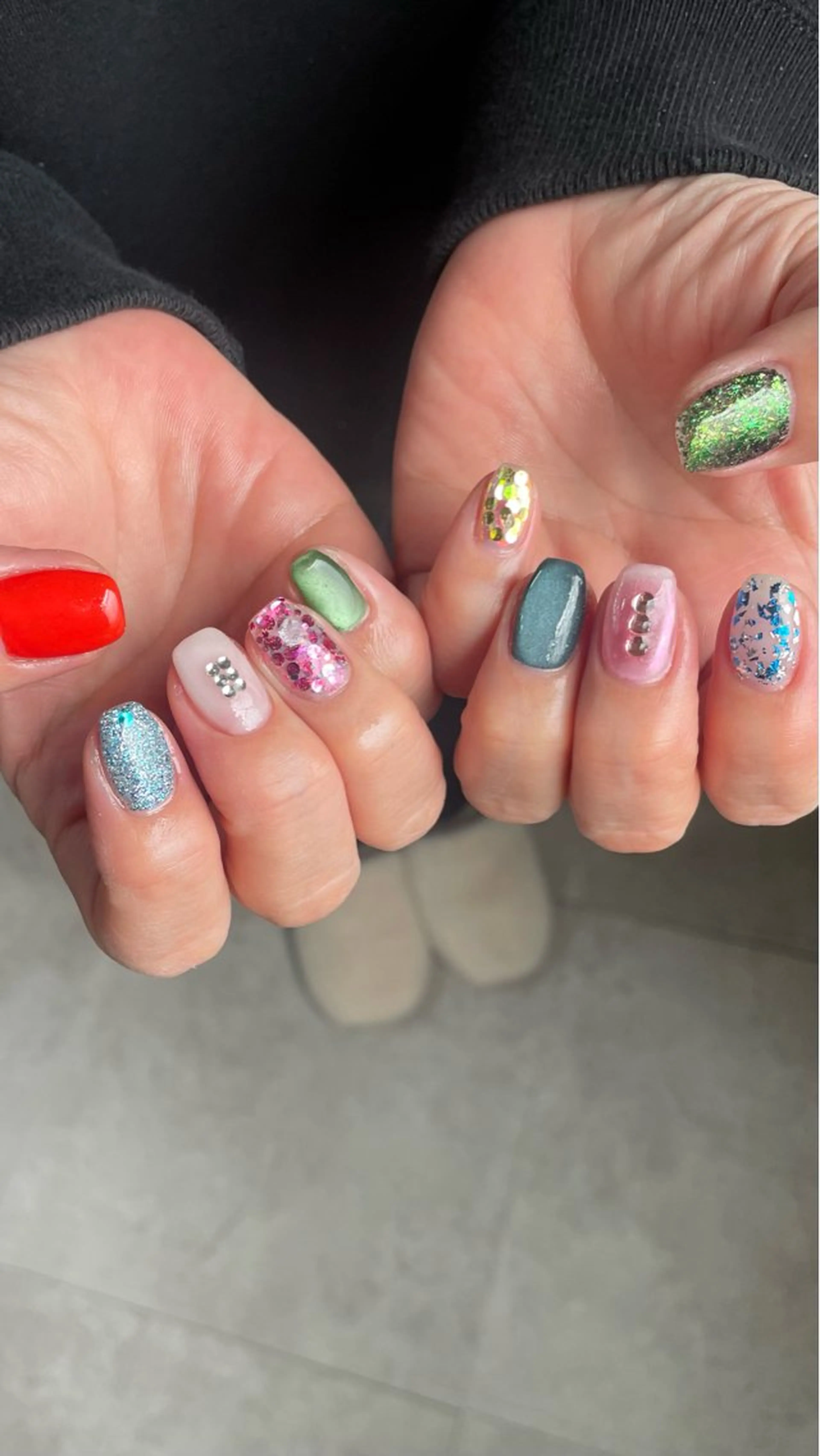 ネイル ハンドネイル M Nailのネイルデザイン
