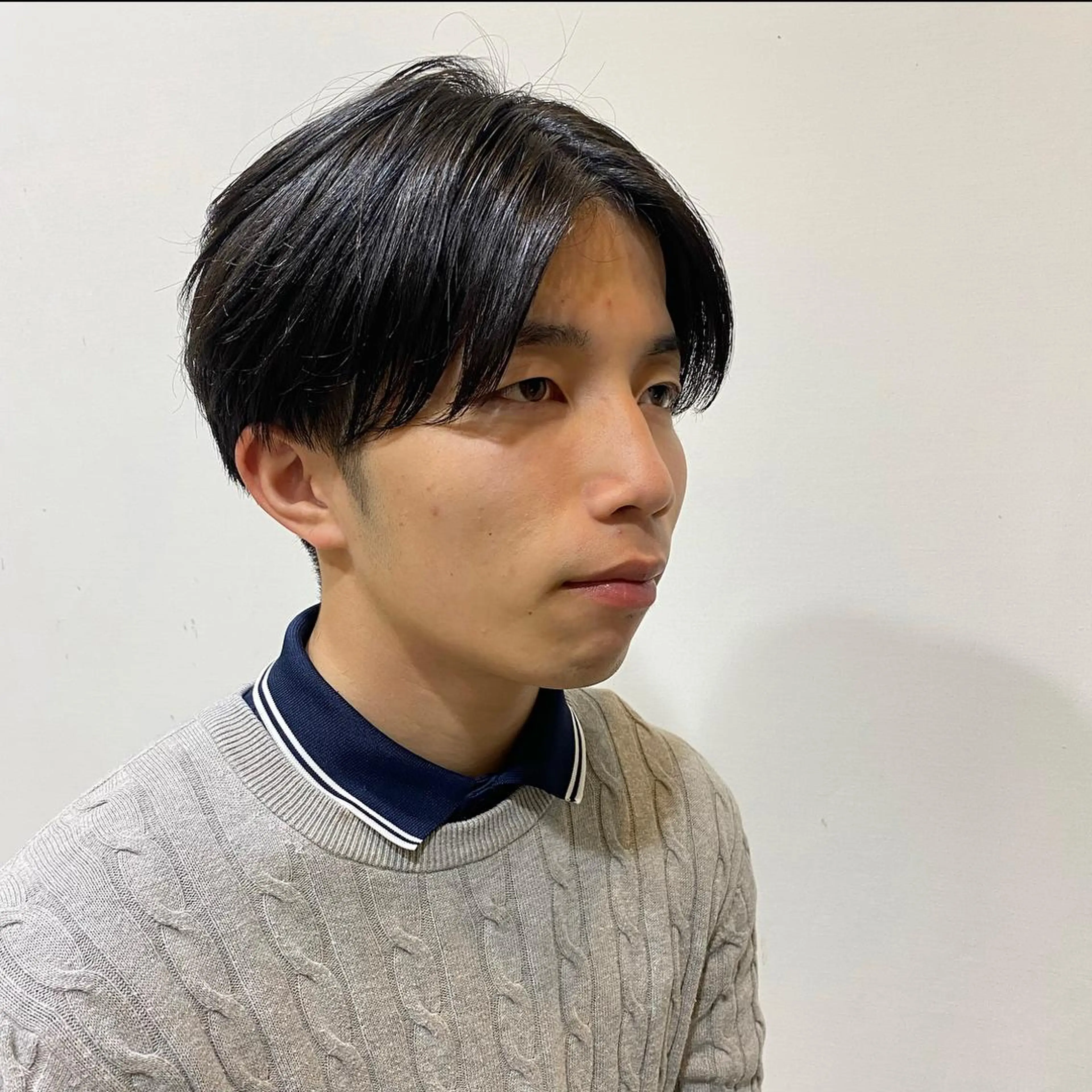 メンズ センターパート カット トリートメント JINKIメンズ特化 メンズカットパーマのヘアスタイル