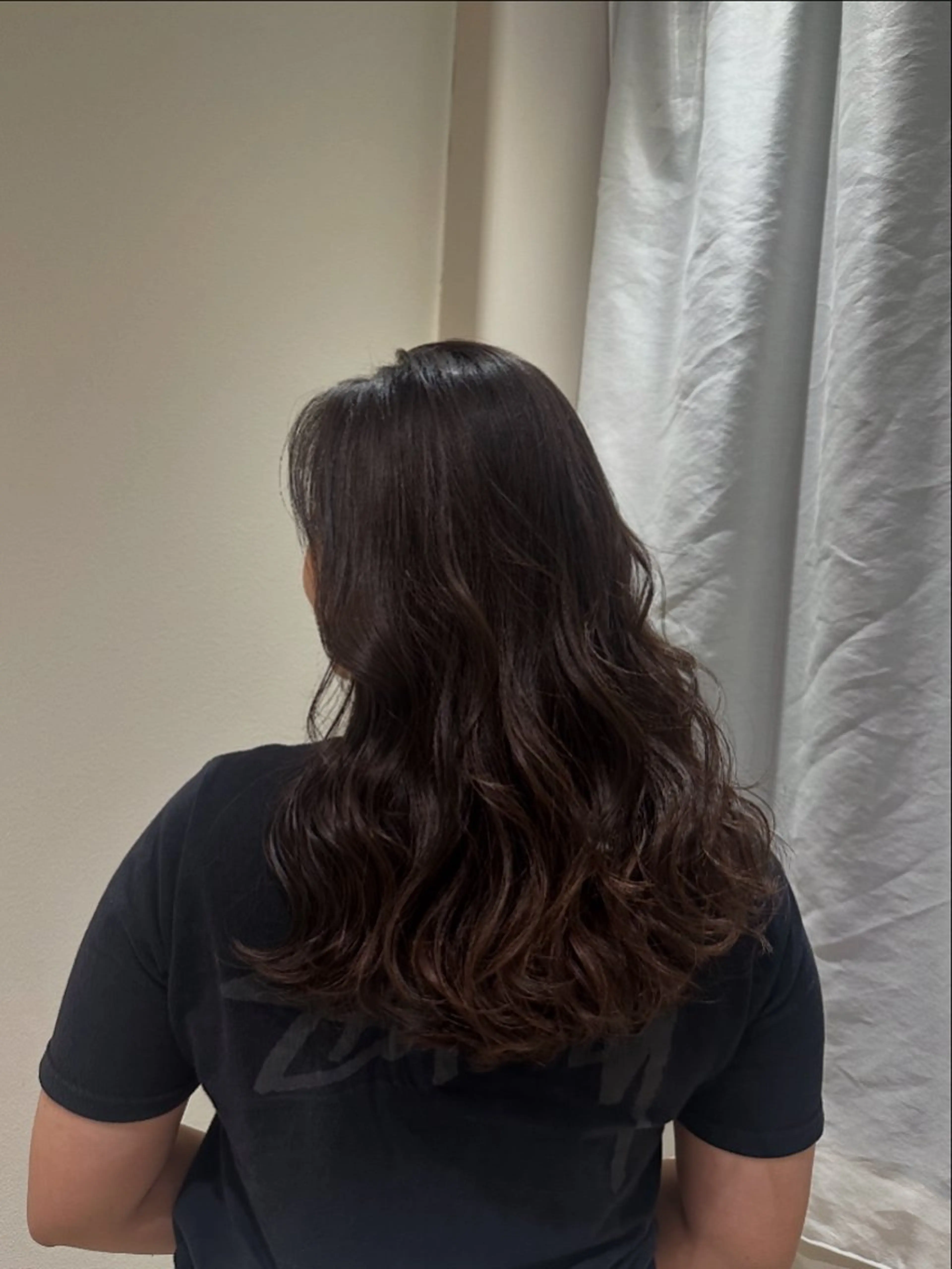 ロング 中野 はるるのヘアスタイル