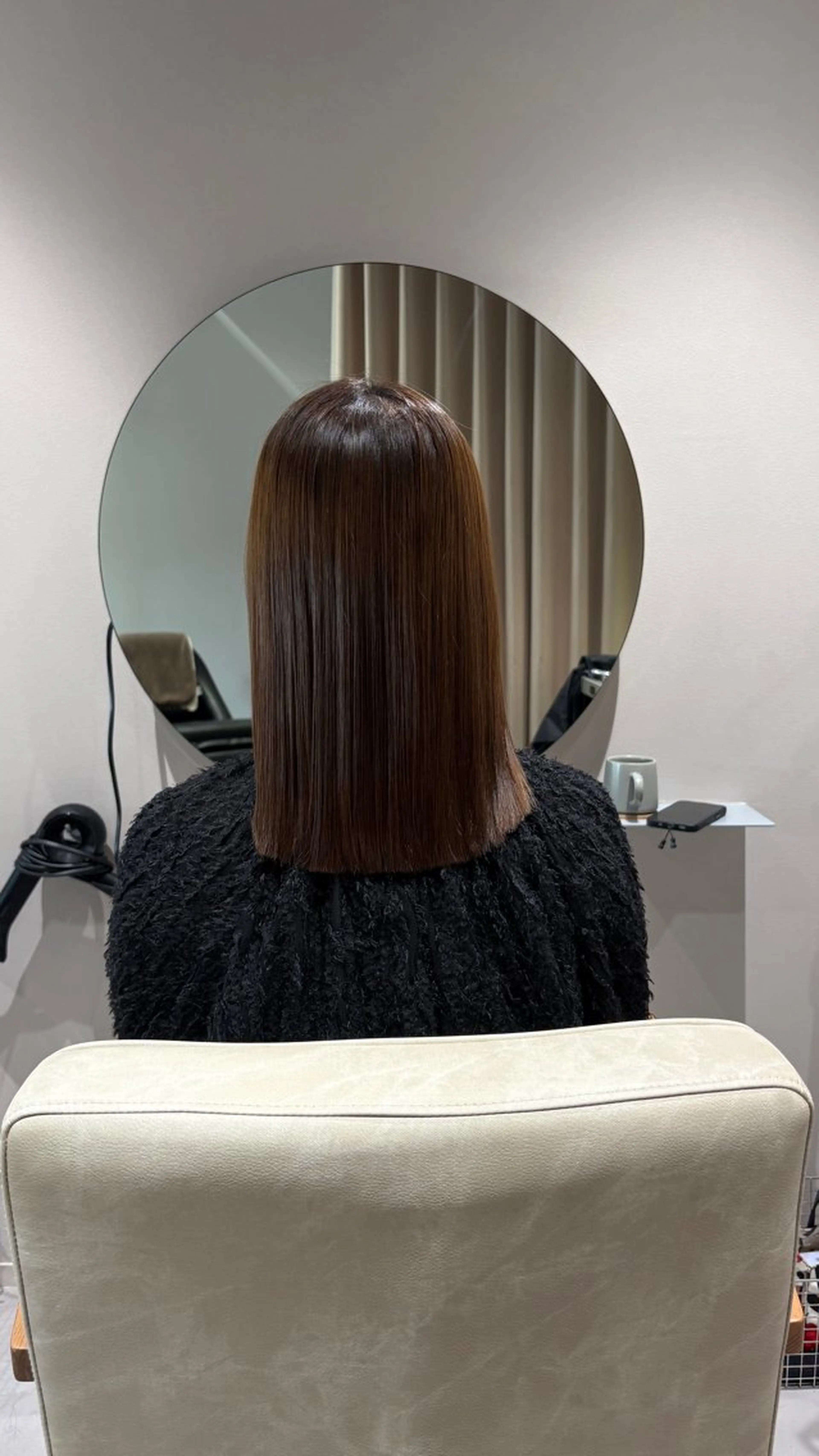 ミディアム 縮毛矯正 井山 葵のヘアスタイル