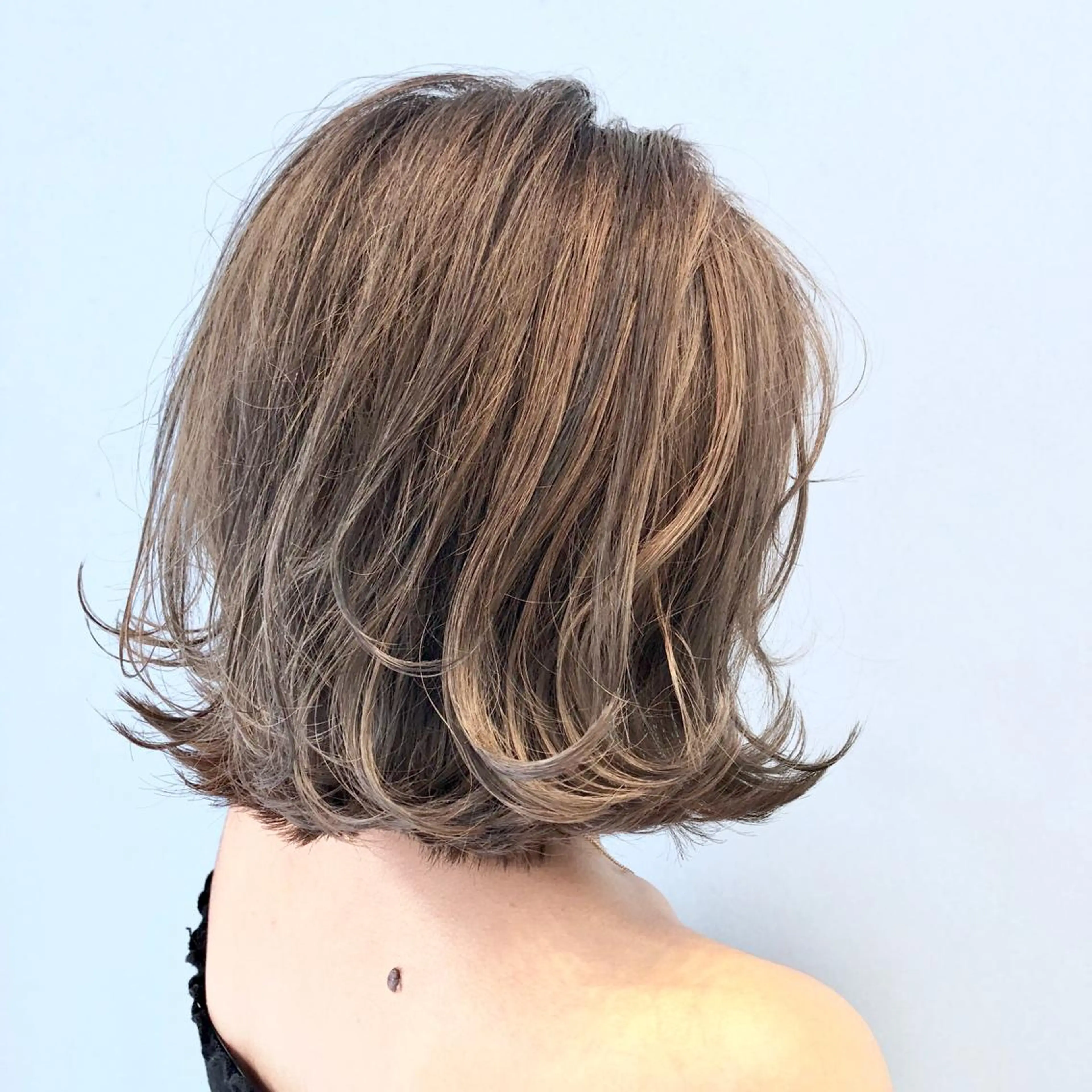 ミディアム カラー ブリーチ ケアブリーチ グラデーションカラー グレージュ 外国人風カラー カット ヘアカラー トリートメント 🌈ぷる艶カラー🌈 髪質改善👑柳沼尚貴のヘアスタイル