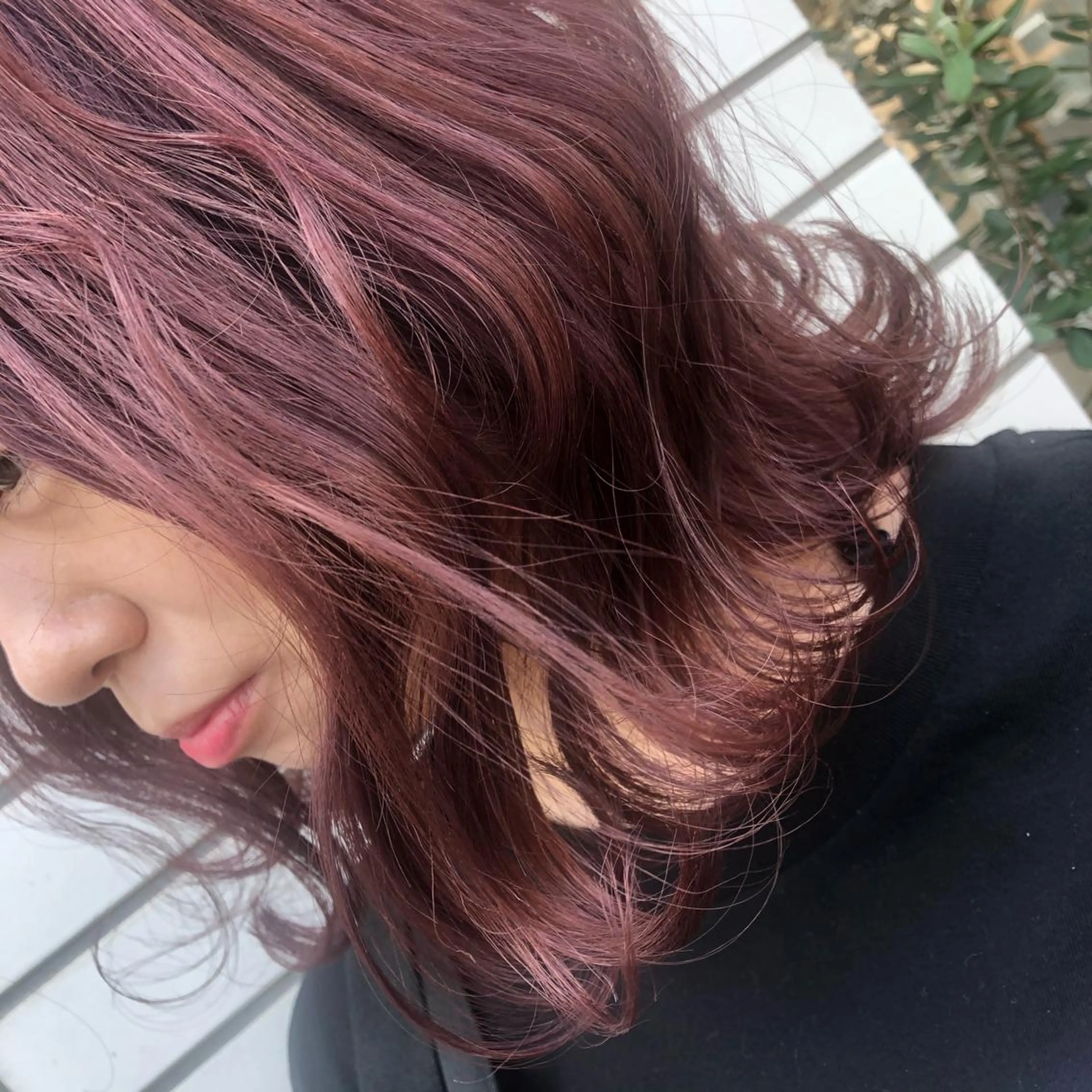 ミディアム カラー ムトウセイマ/ 縮毛矯正/ブリーチのヘアスタイル