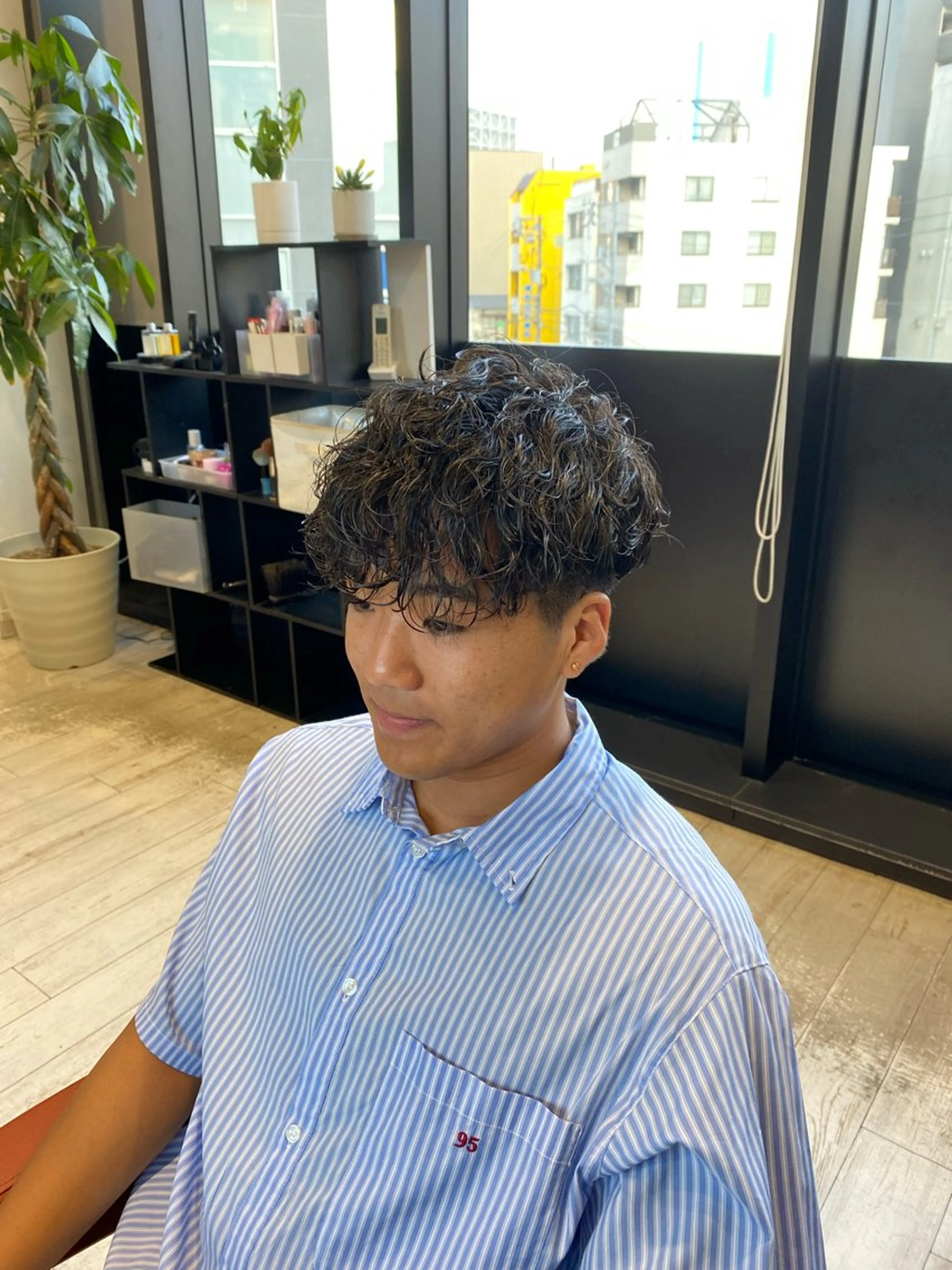 パーマ メンズ メンズパーマ 波巻きパーマ スパイラルパーマ カット パーマ STYLE エキシティ店所属・杉原魁/髪質改善/ 似合わせパーマのヘアスタイル