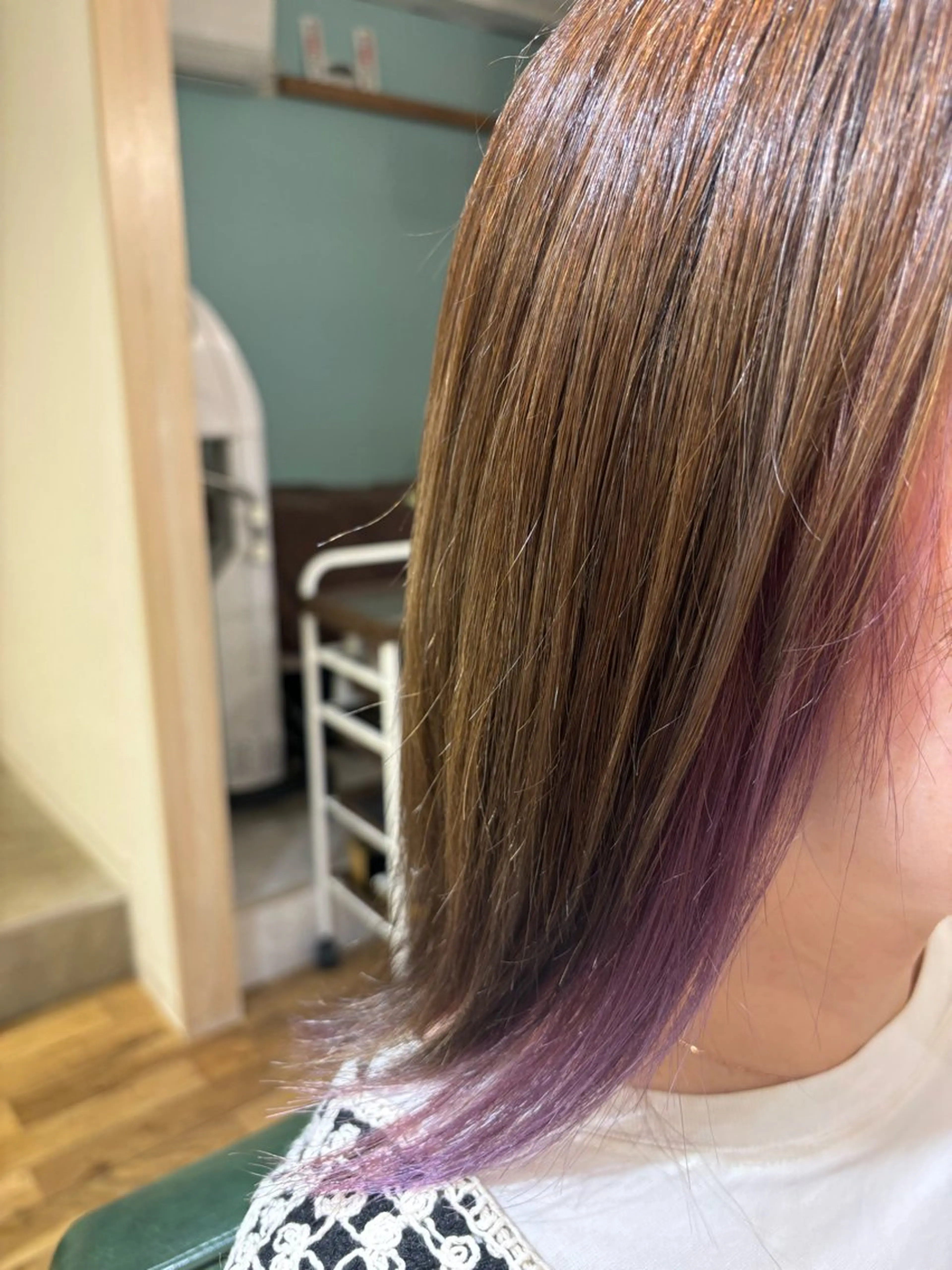 カラー ブリーチ 艶カラー🫧 推しカラー🧸楽歌のヘアスタイル