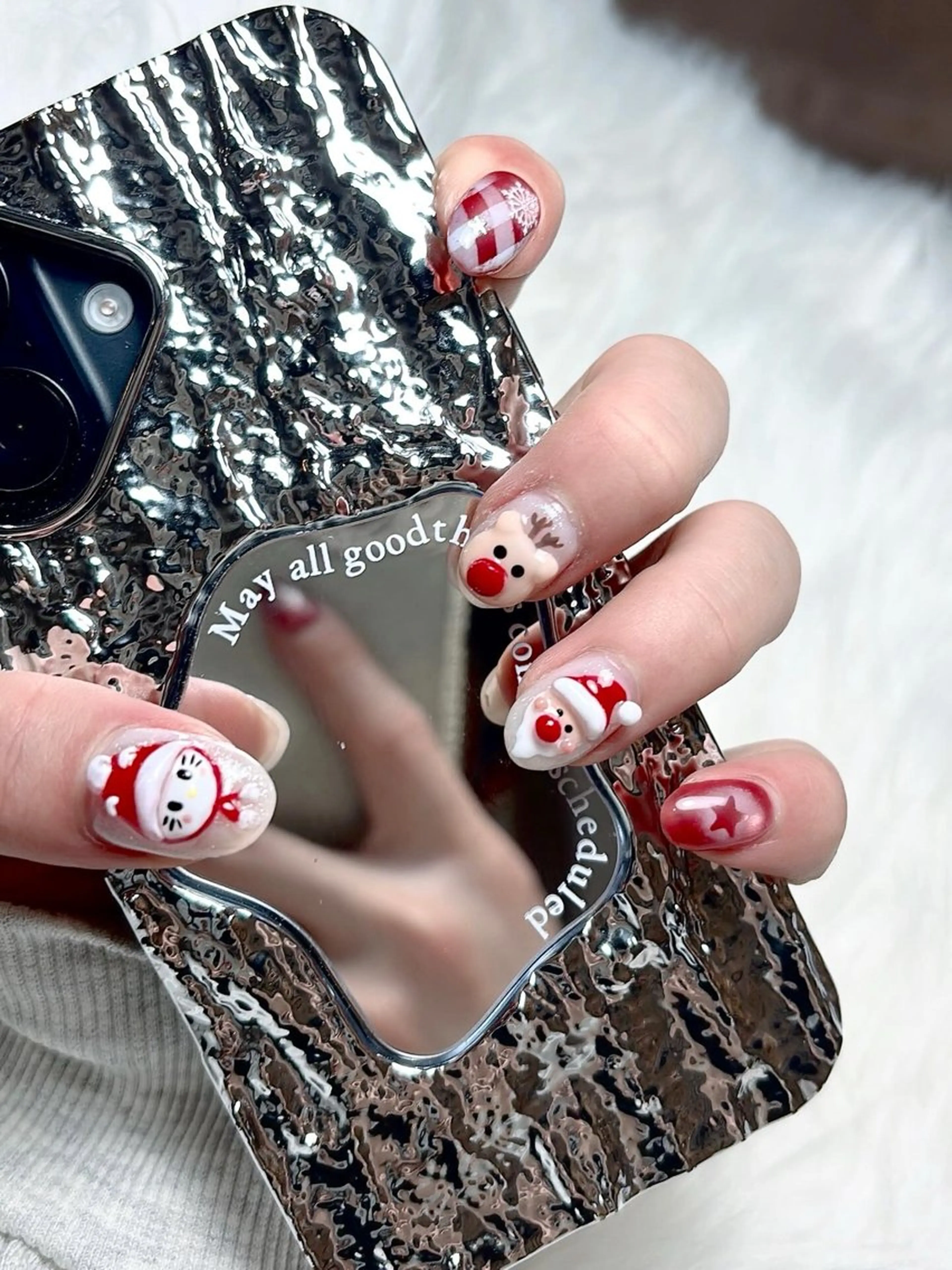 ネイル Hi Beauty 渋谷(ネイル、ハイパーナイフ6、脂肪れいきゃく、マッサージ＆エステサロン)所属・Hi beauty 渋谷のネイルデザイン