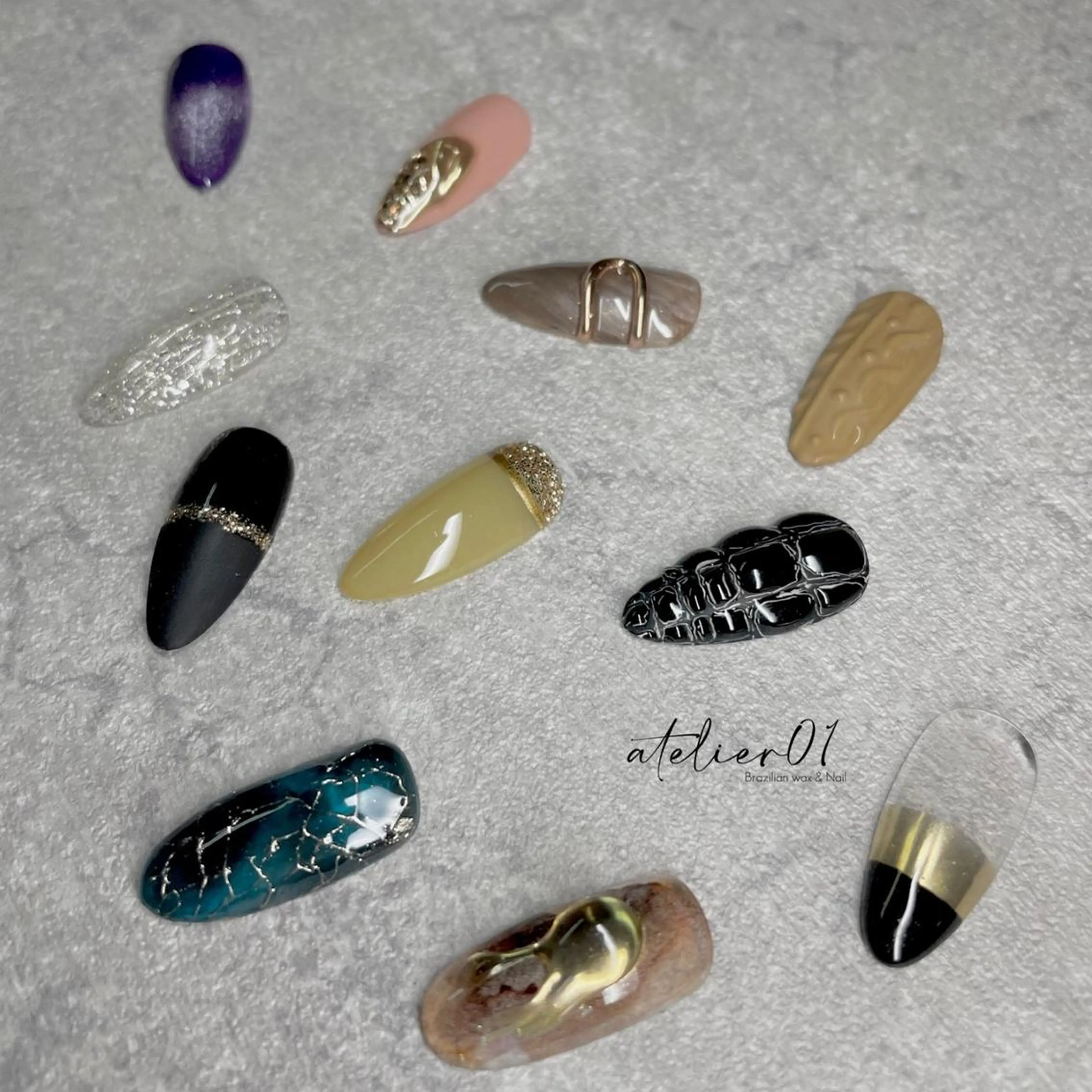 ❤️店内サンプルアート2本＋ワンカラー(オフ込み)の写真