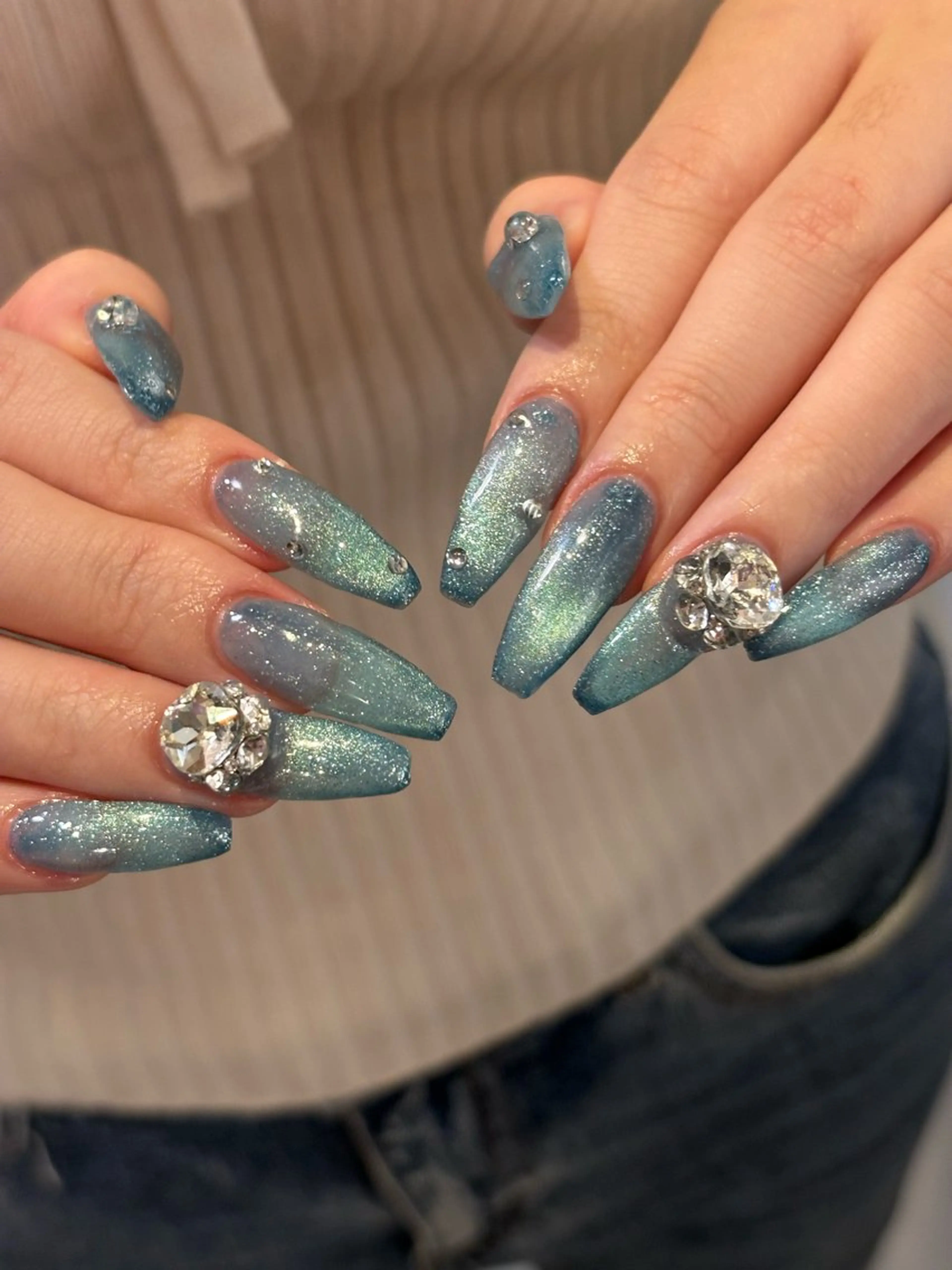 ネイル THE CHIC ひよりのネイルデザイン