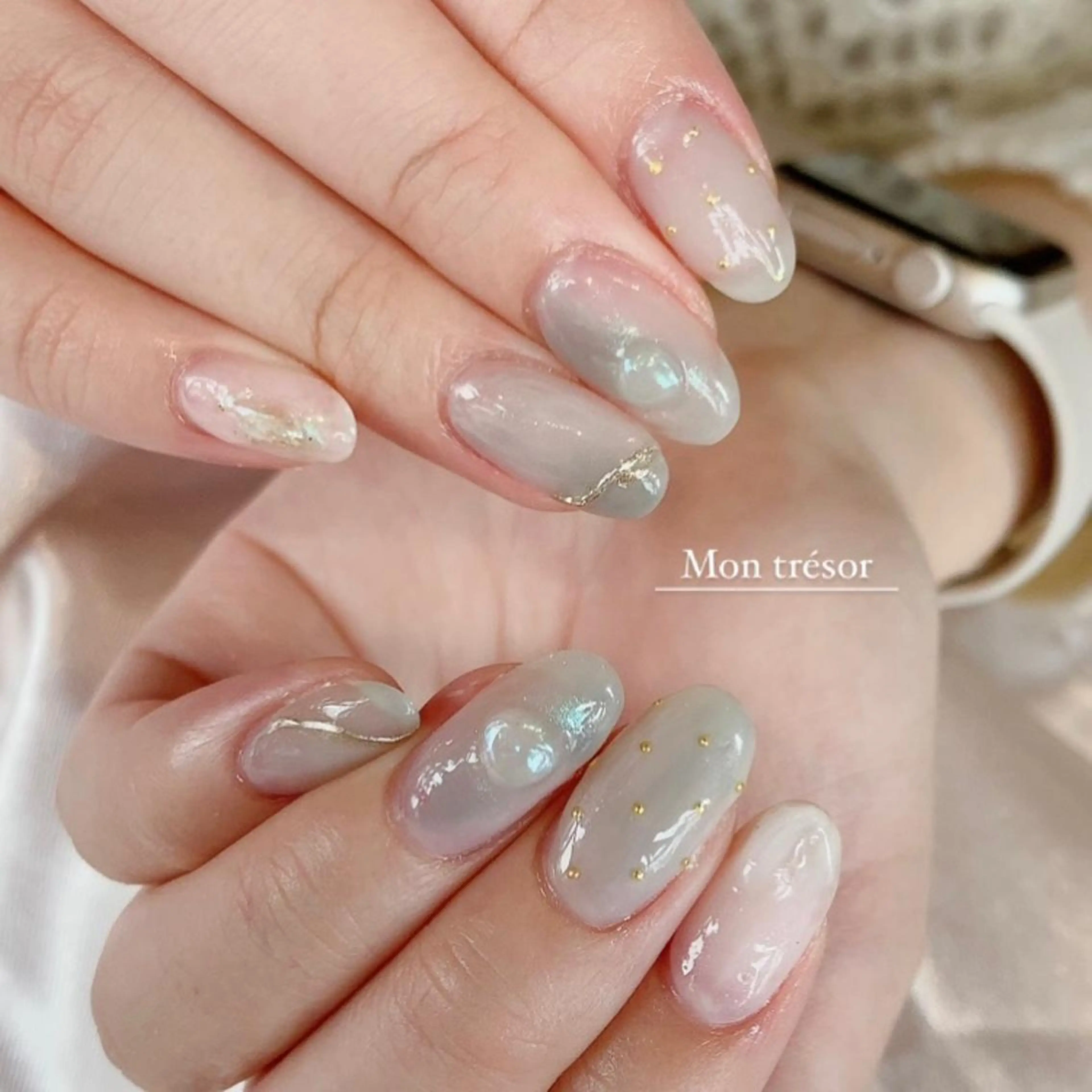 ネイル 持ち込み ハンドネイル Montrésor 名古屋ネイルサロンのネイルデザイン
