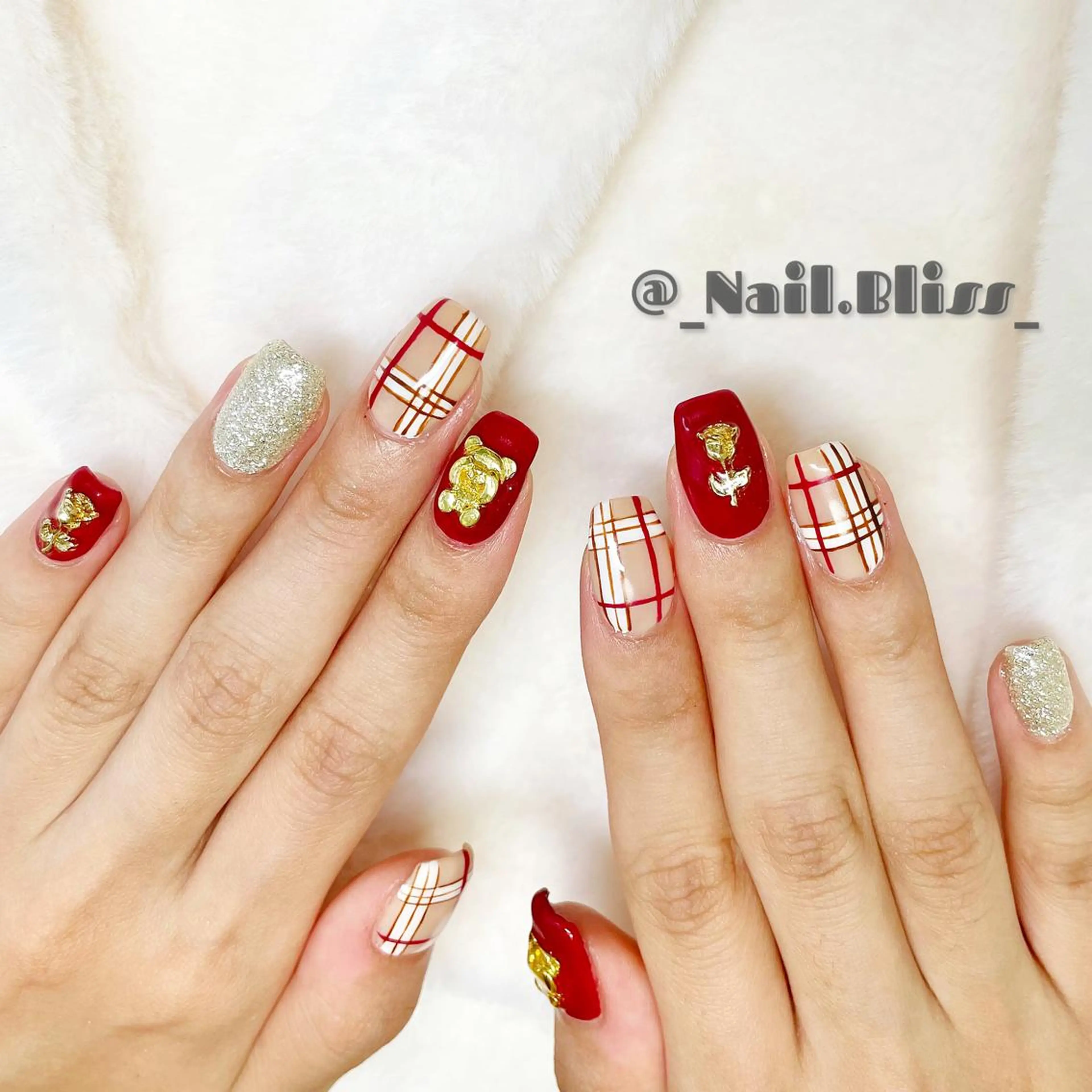 ネイル ハンドネイル NAIL BLISSのネイルデザイン