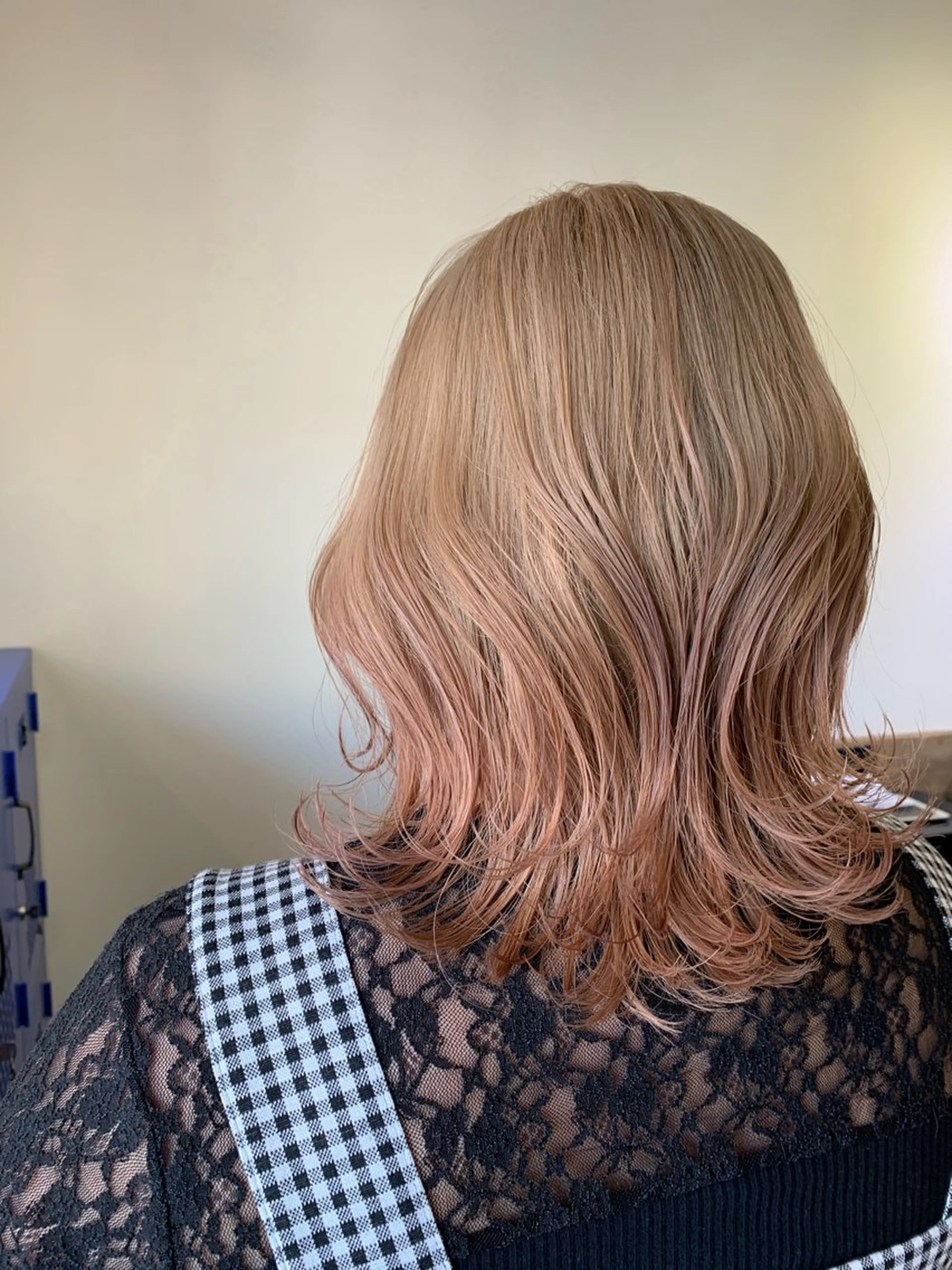 ミディアム カラー オレンジ メンズパーマ✨️村越 雄斗のヘアスタイル