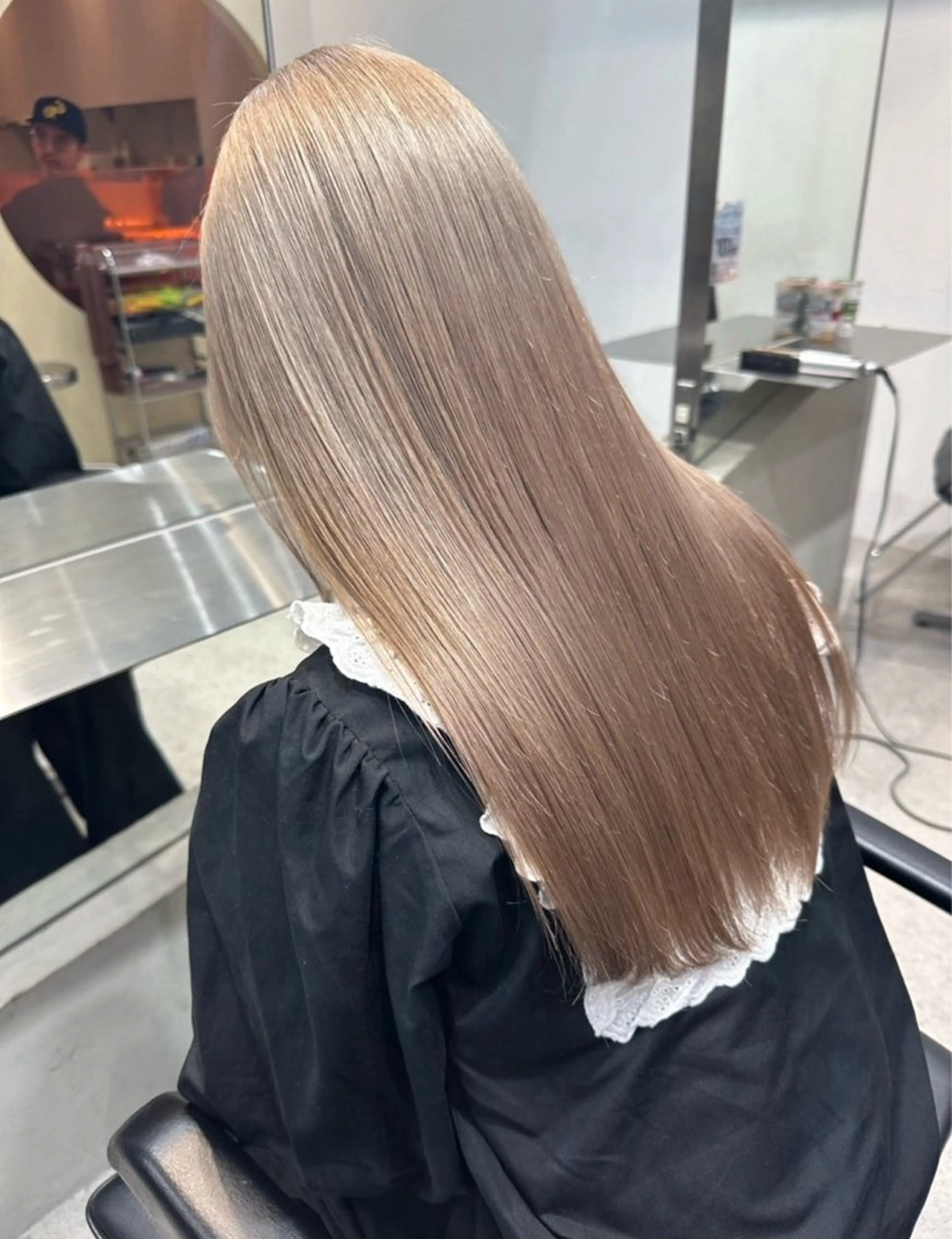 minimo限定✨️ダブルカラー(ブリーチ付き)➕トリートメント付きの写真