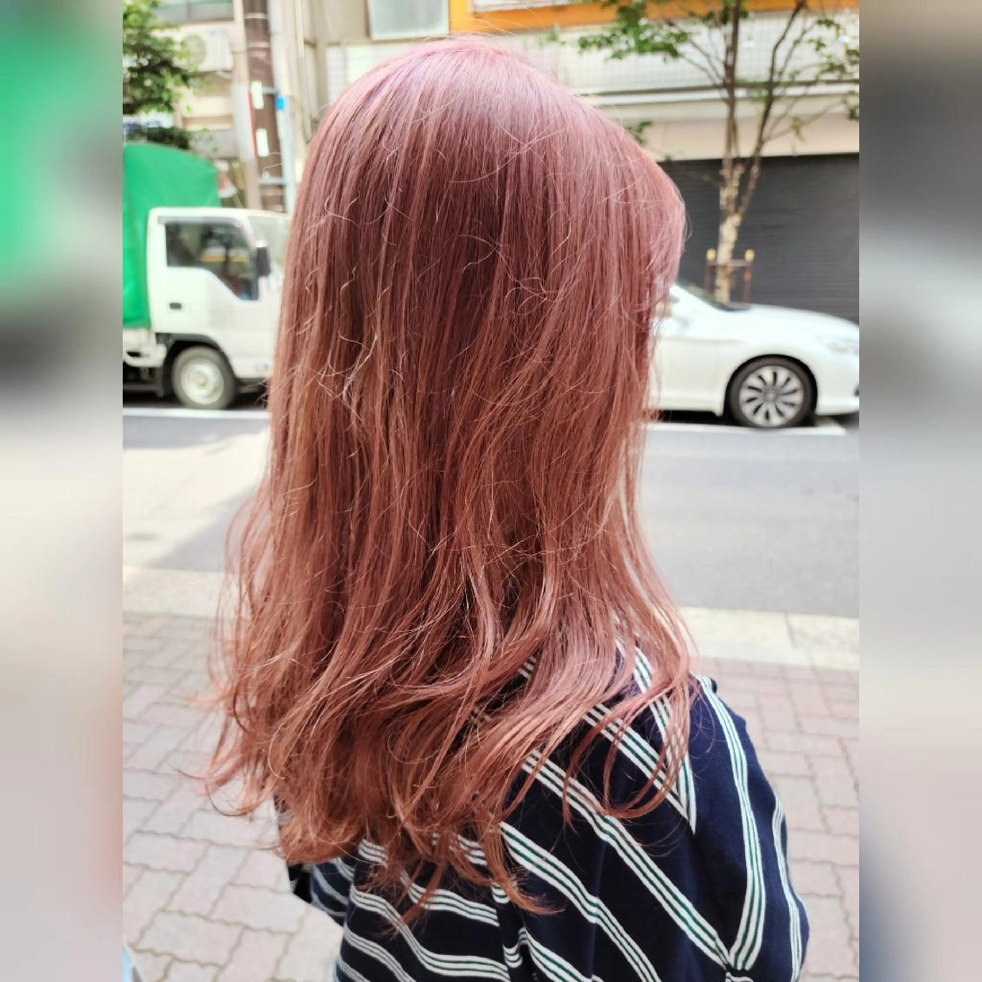 セミロング カラー 透明感カラー オレンジ ピンクカラー バイオレットカラー 田中 孝征のヘアスタイル