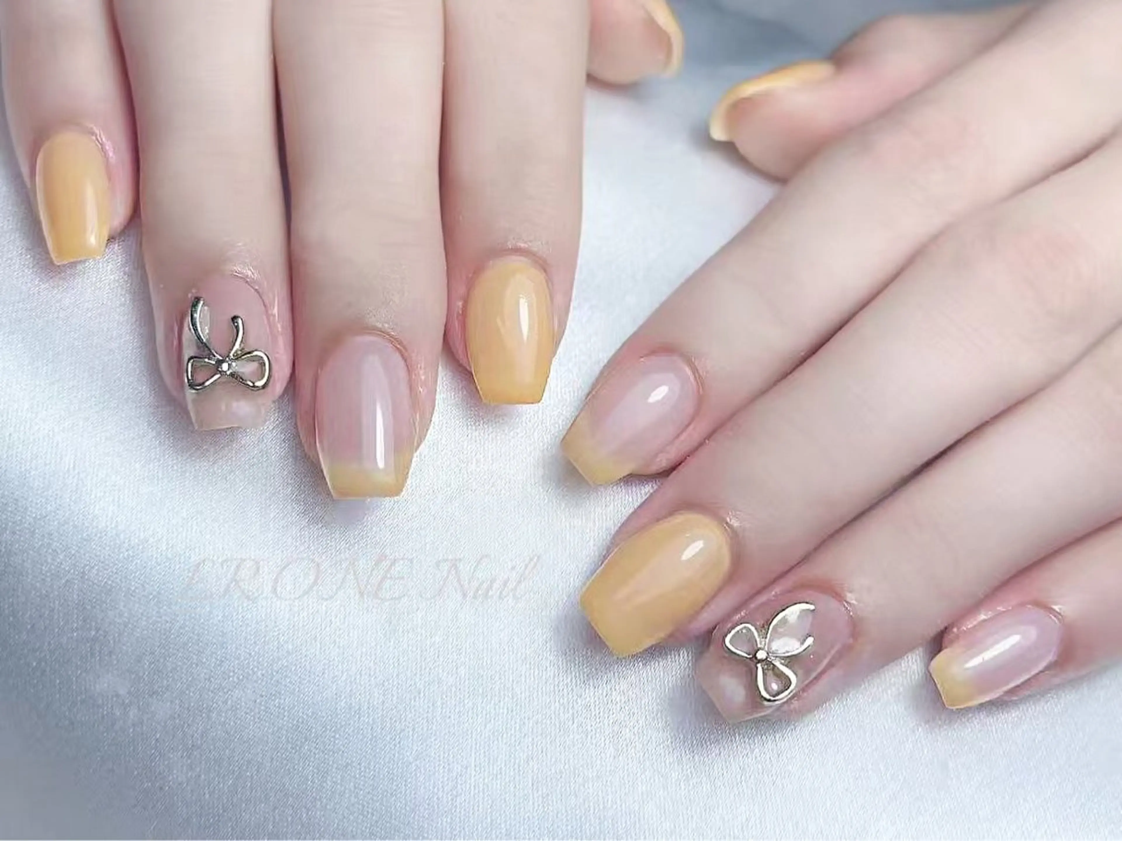 ネイル ハンドネイル LR.ONE ヨウのネイルデザイン