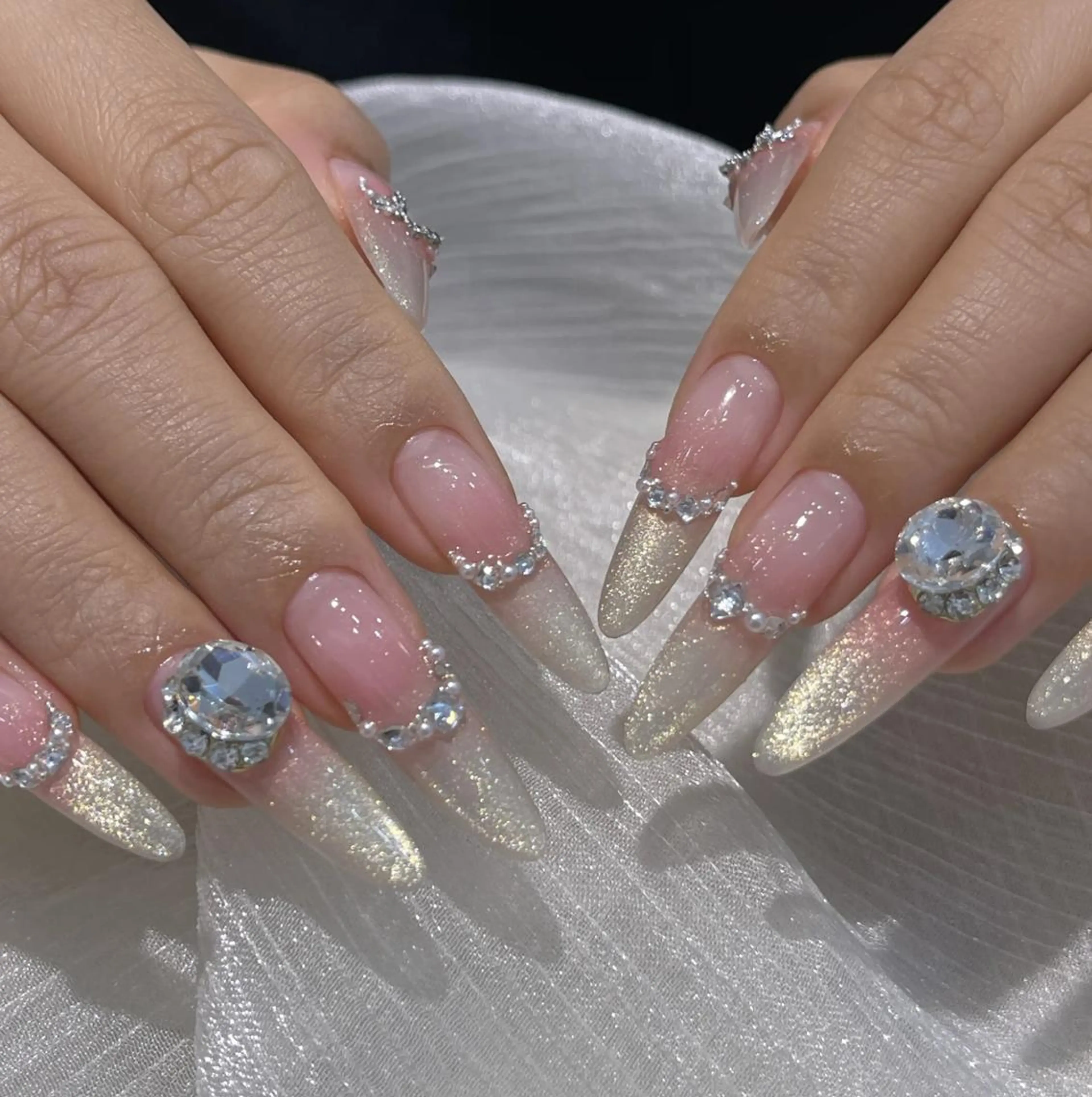 ネイル ハンドネイル 🎀 NaNa_nailのネイルデザイン