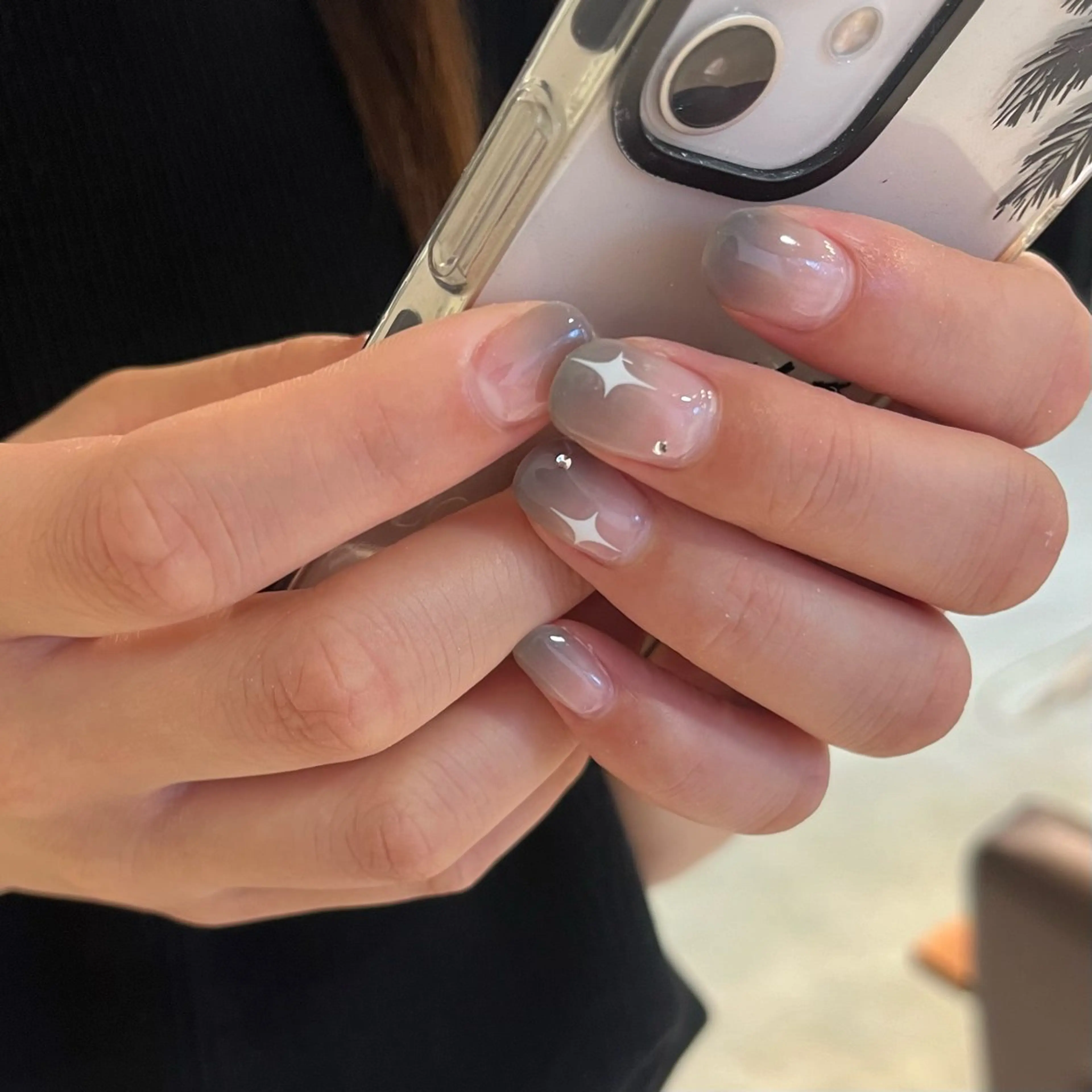 ネイル ストーンネイル muguet所属・nonoka 🌙のネイルデザイン