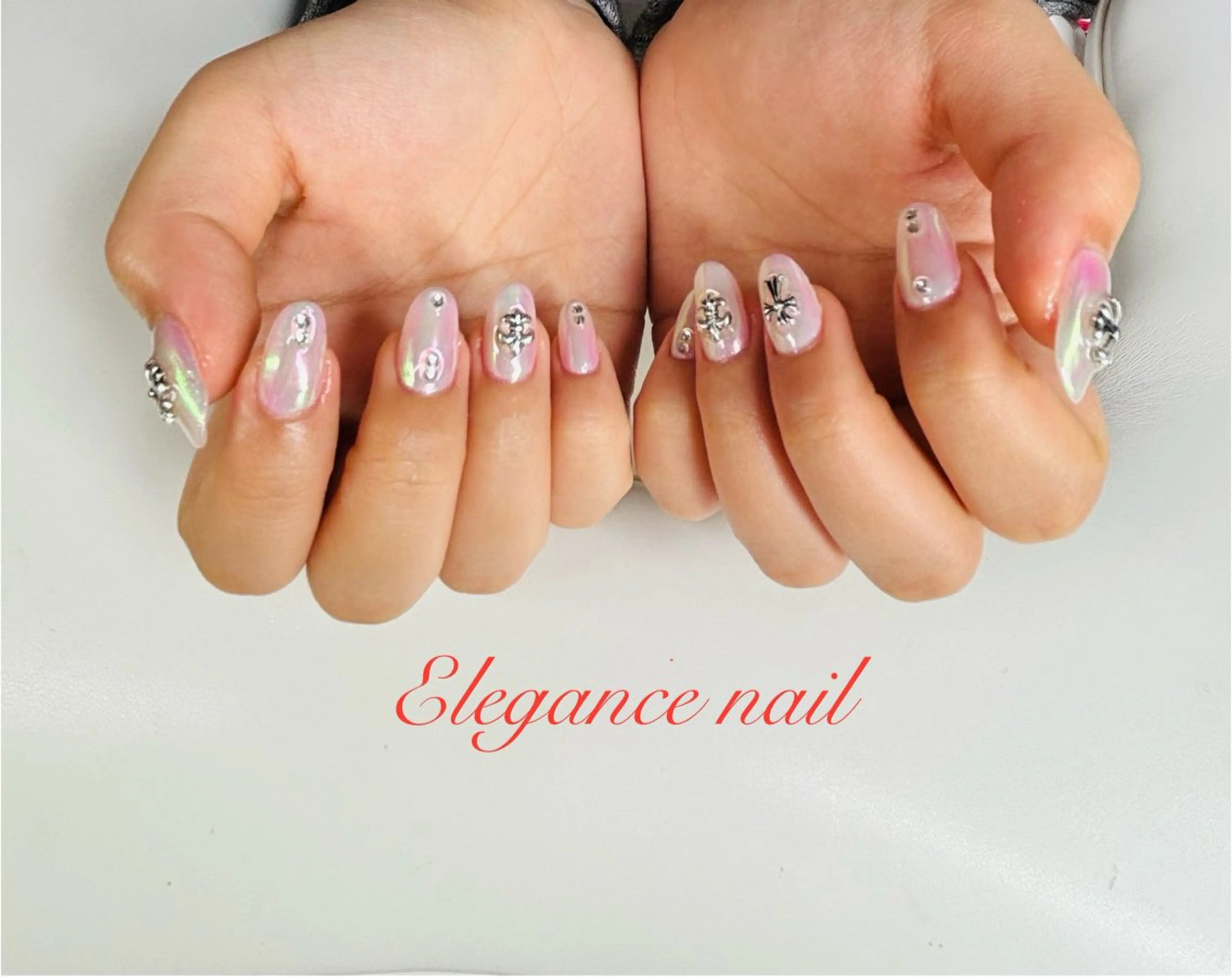 ネイル Elegance Nail本厚木店舗のネイルデザイン