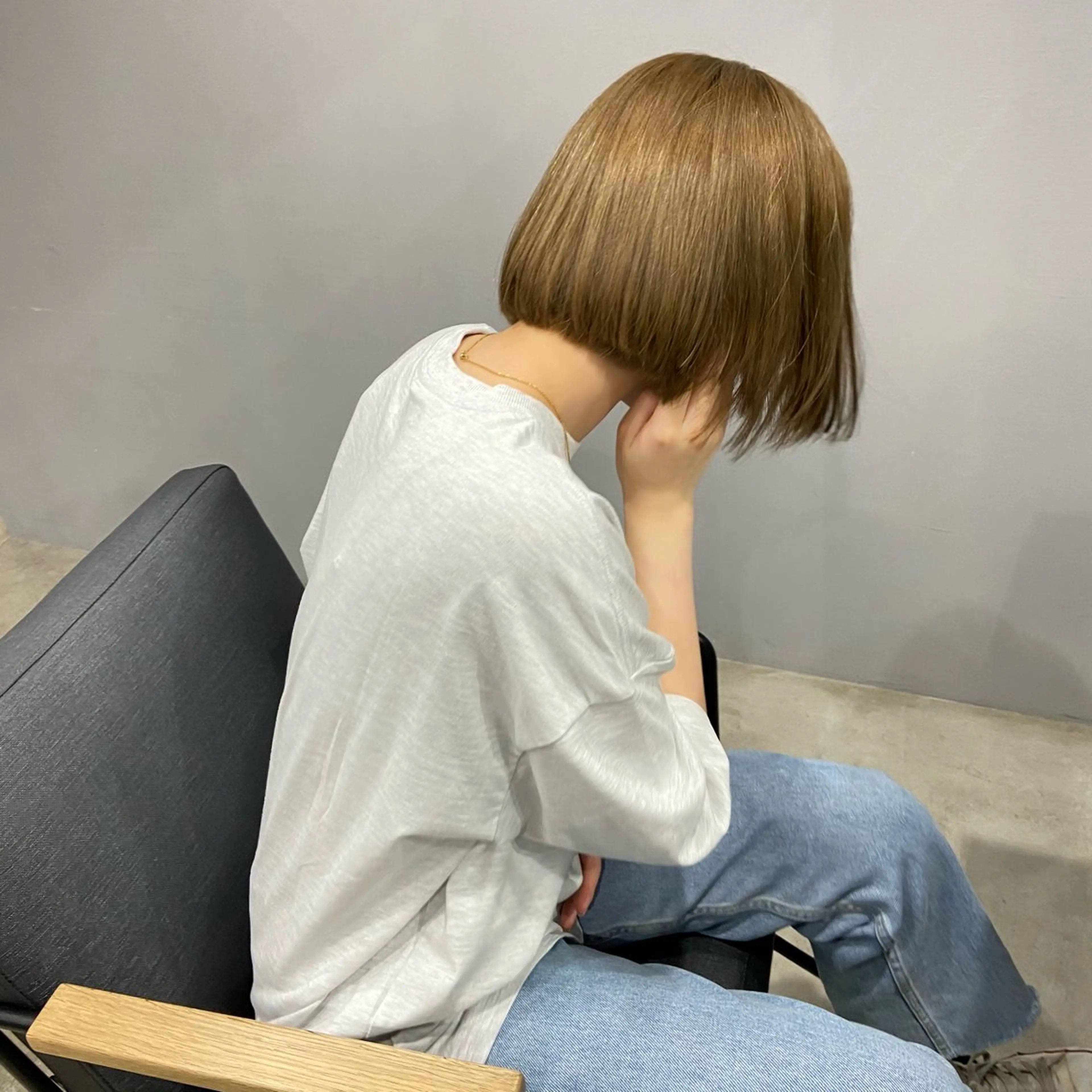 ミディアム 艶感透明感カラー🤍 hinaのヘアスタイル