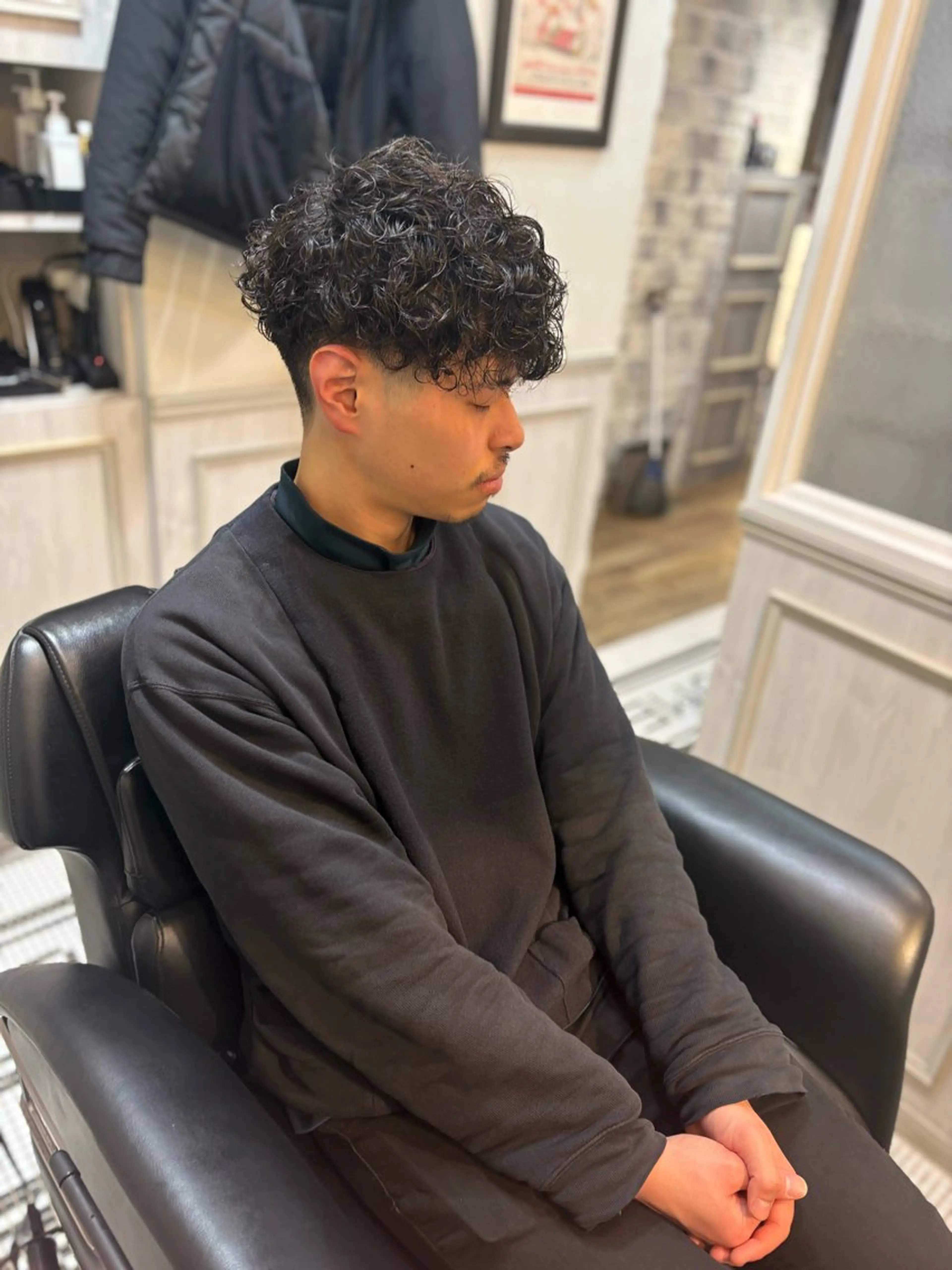 ショート パーマ メンズ フリーランス理美容師 いさかのヘアスタイル