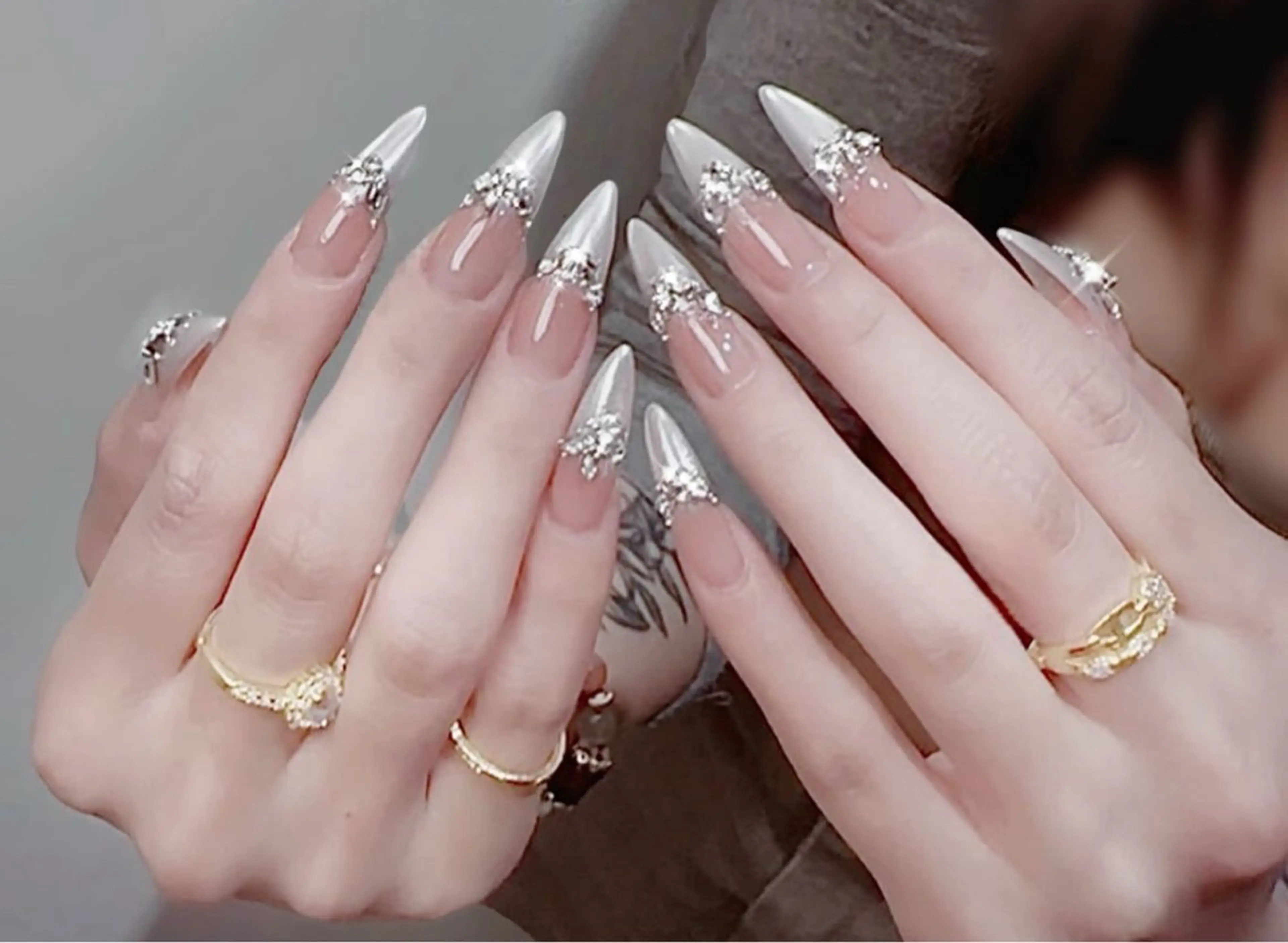 カラー U.mi Nail Salonのネイルデザイン