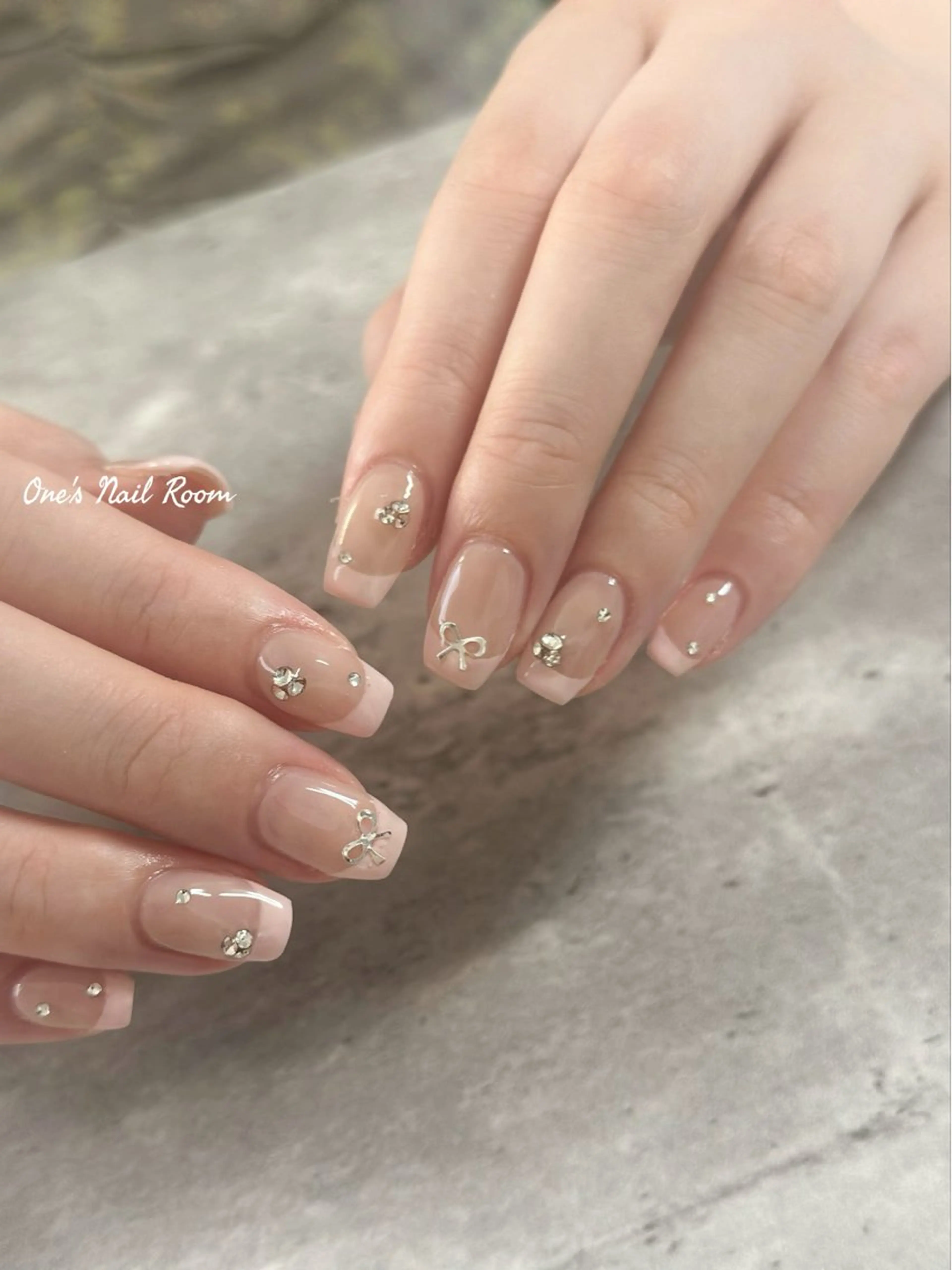 ネイル ハンドネイル One's Nail Roomのネイルデザイン