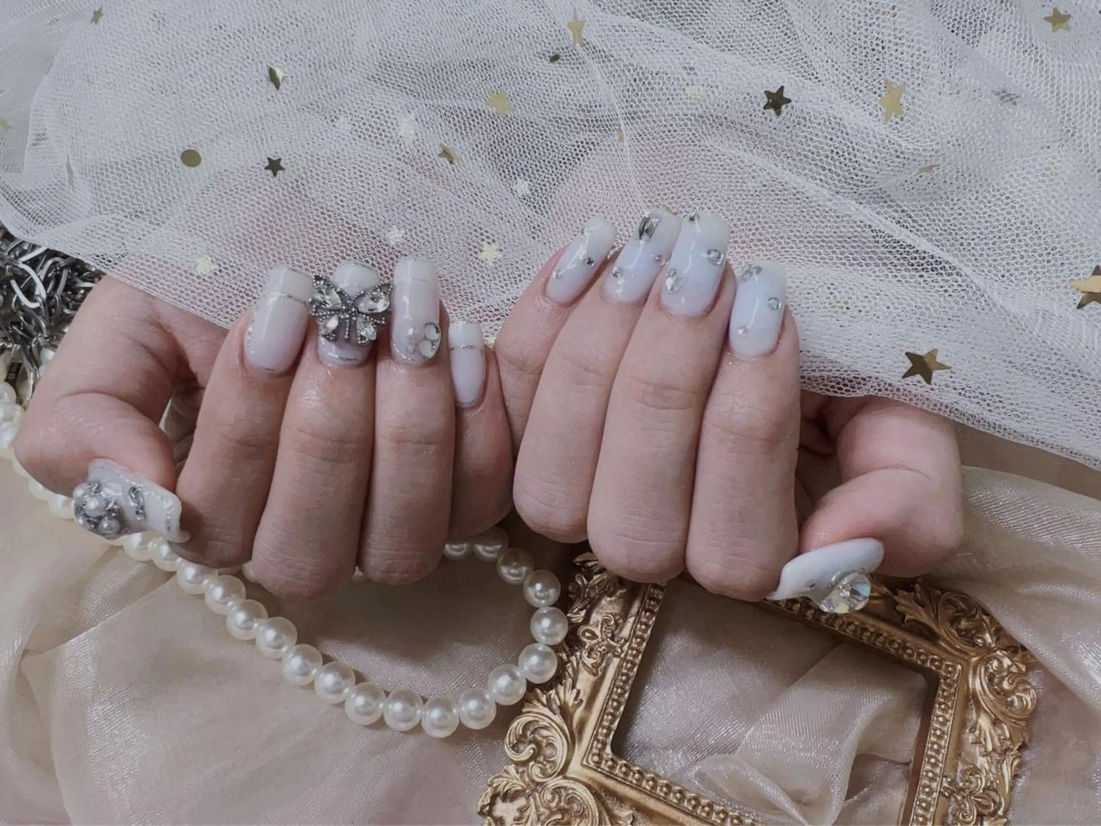 ネイル ハンドネイル VIVIAN リサのネイルデザイン