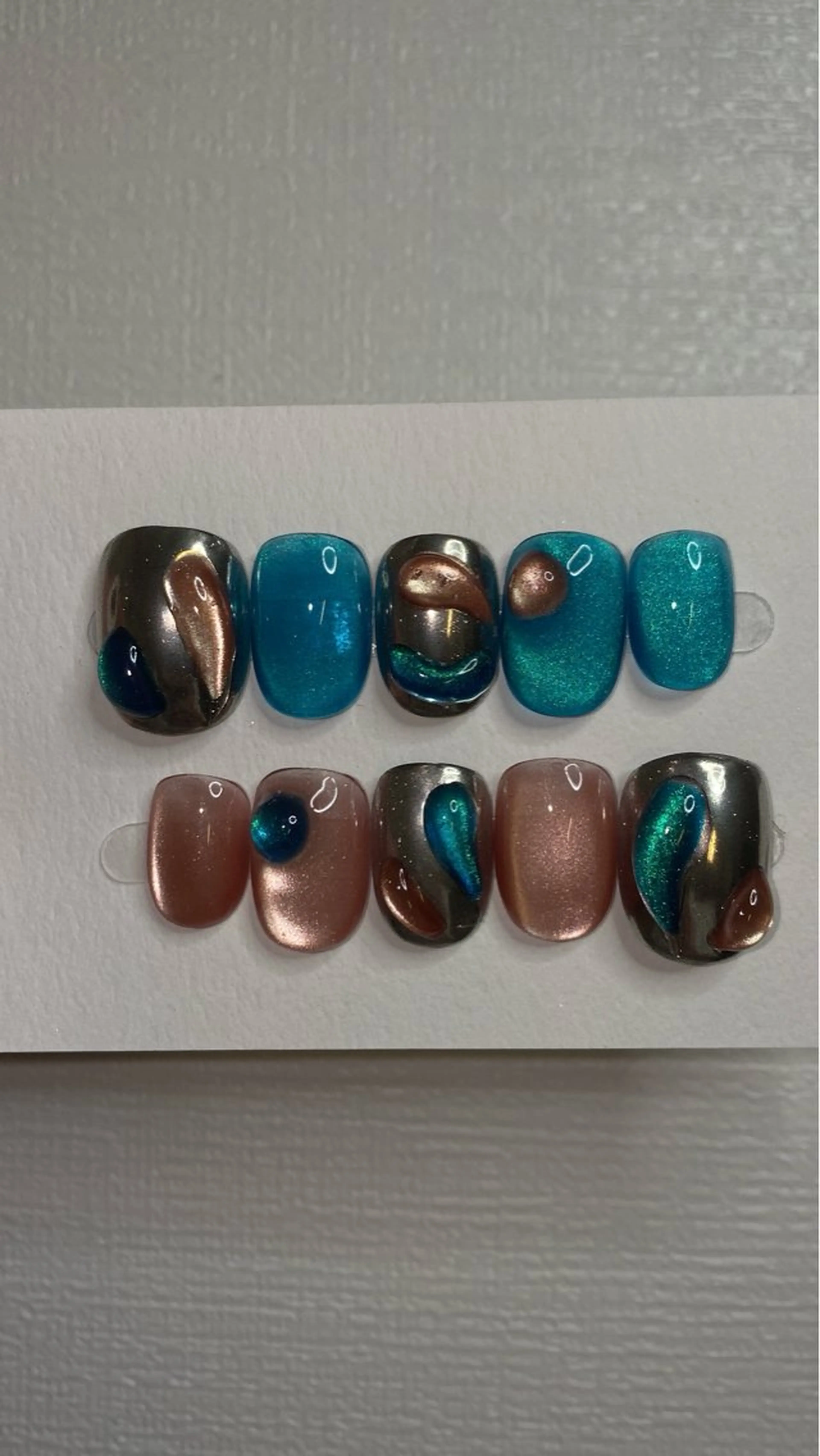 ネイル マグネットネイル ハンドネイル ✨AiNail💅 ✨高幡不動NEW ✨のネイルデザイン