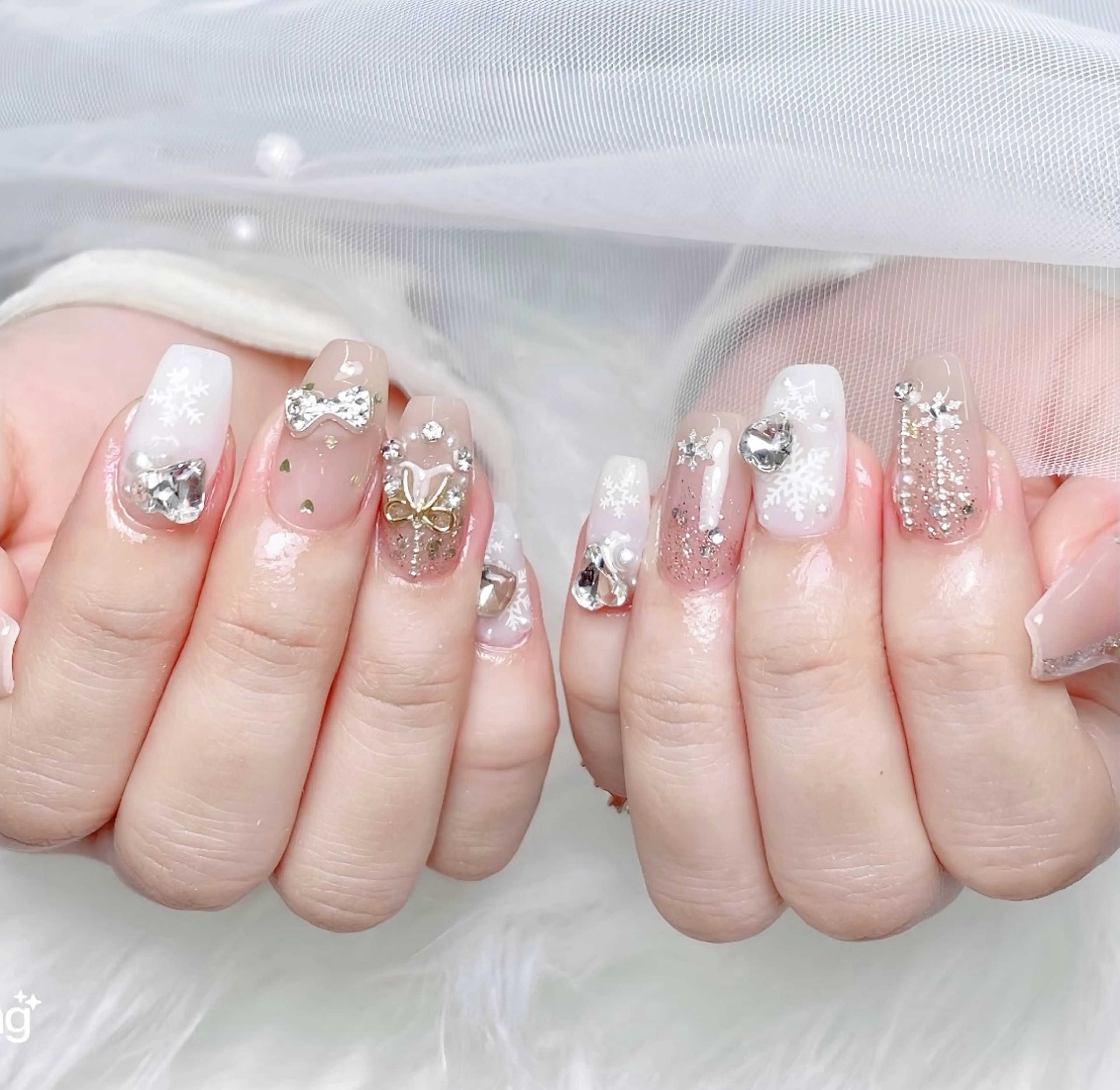 ネイル アートネイル べっ甲ネイル チークネイル 成人式 長さ出し ハンドネイル ハンドケア For you. Nail Salonのネイルデザイン