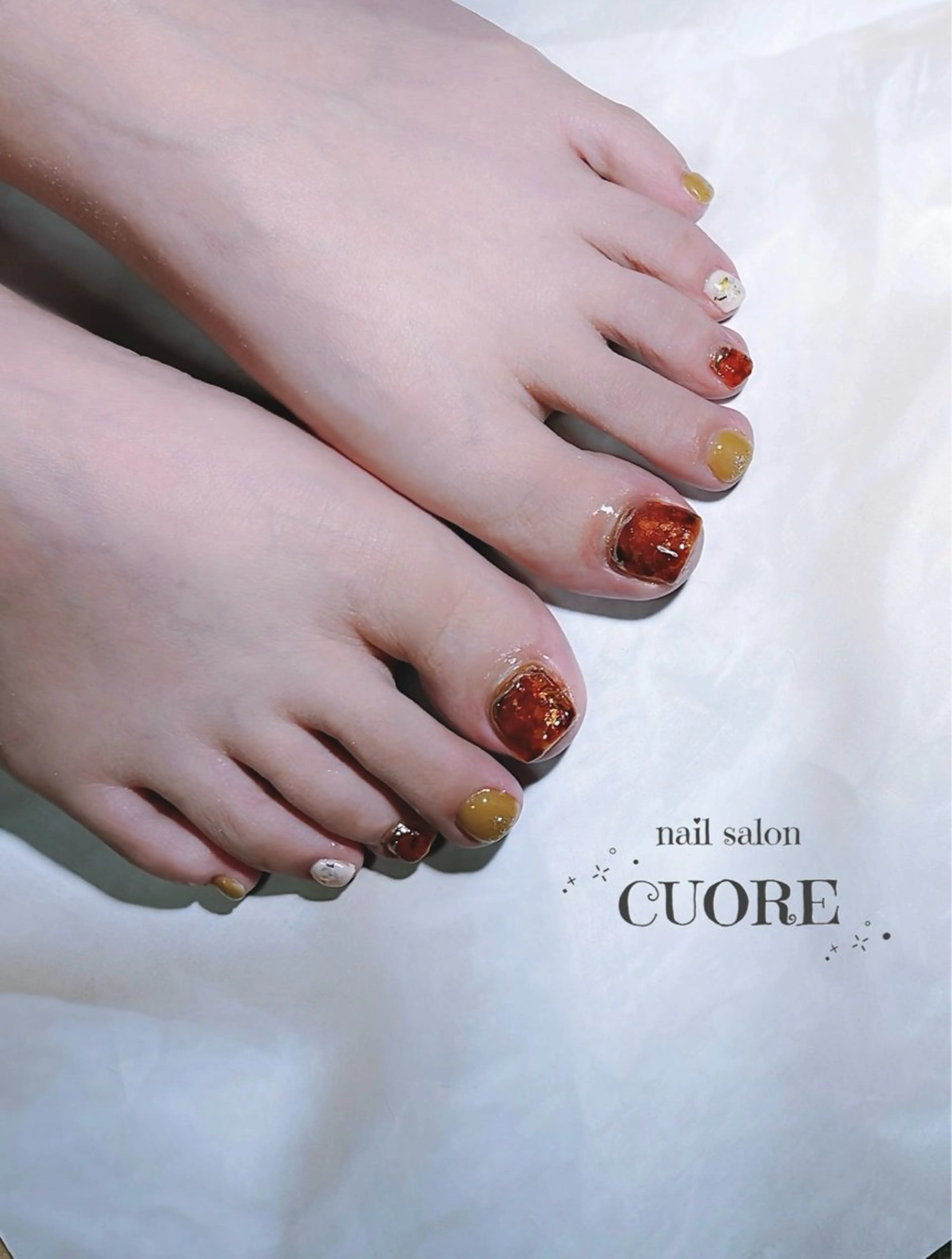ネイル べっ甲ネイル フットネイル nail salon CUOREのネイルデザイン