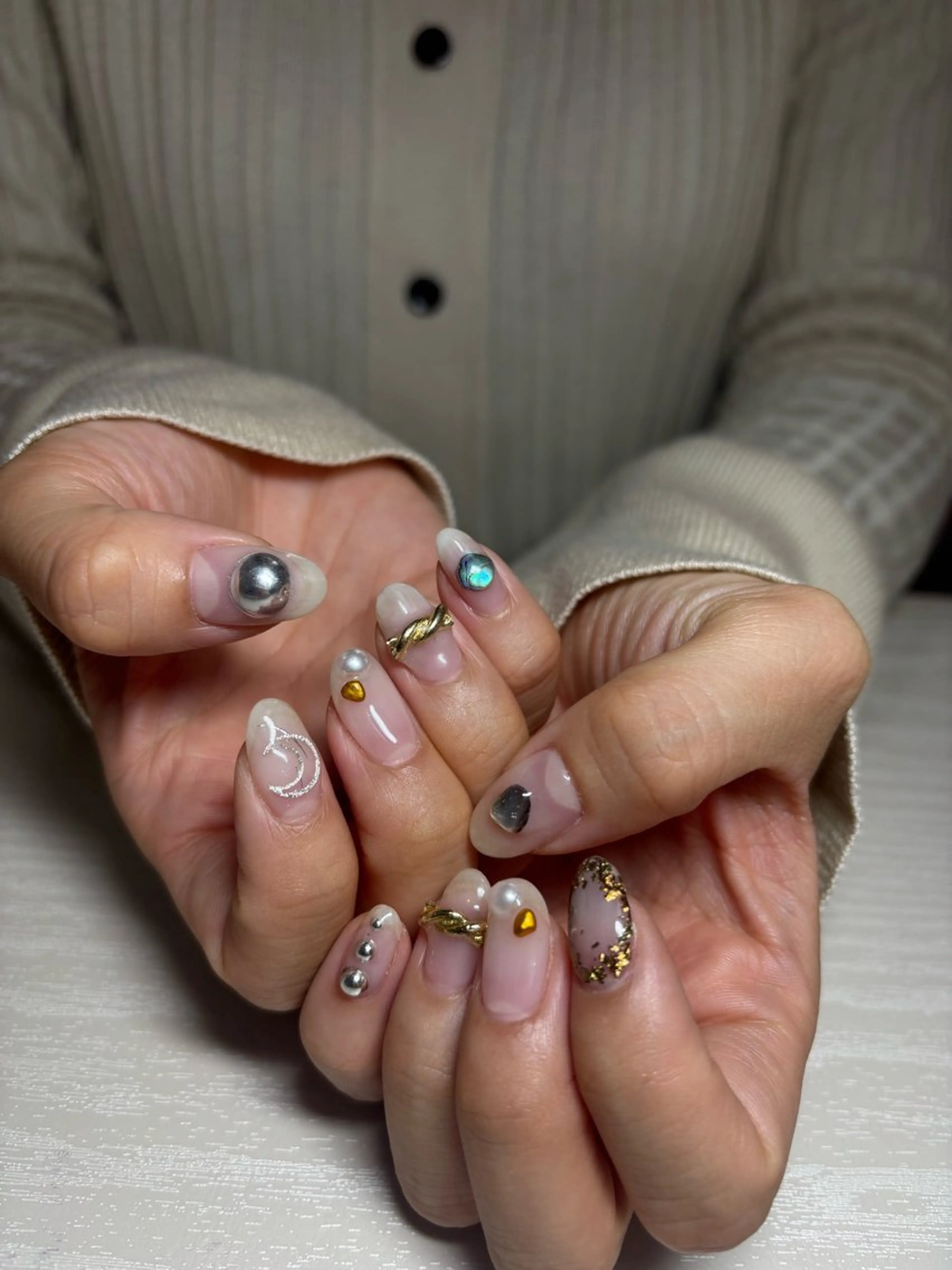 ネイル I pinknail 韓国風·持ち込み専門のネイルデザイン
