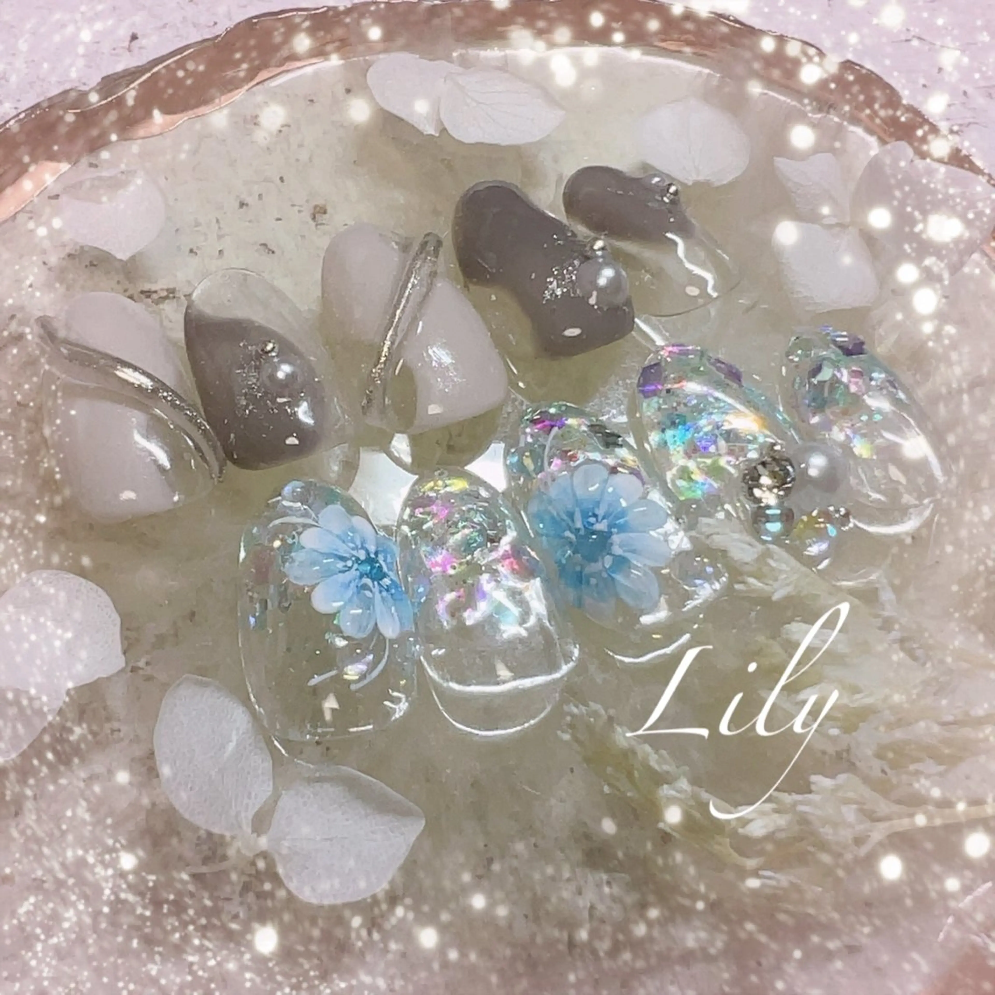 ネイル ハンドネイル Lily*nail 🌻Mii🌻のネイルデザイン