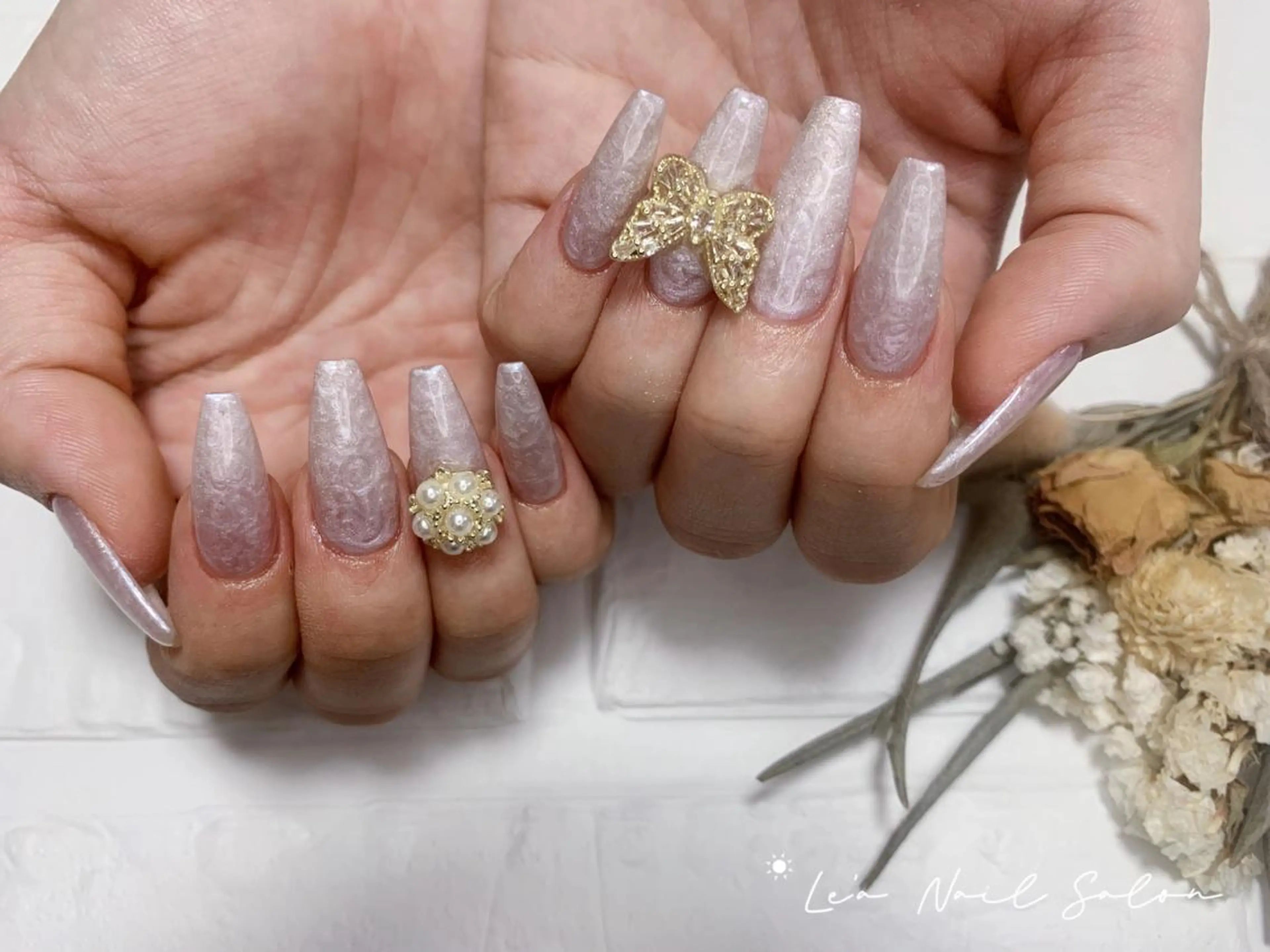 セミロング カラー ネイル Le’a NailSalonのネイルデザイン