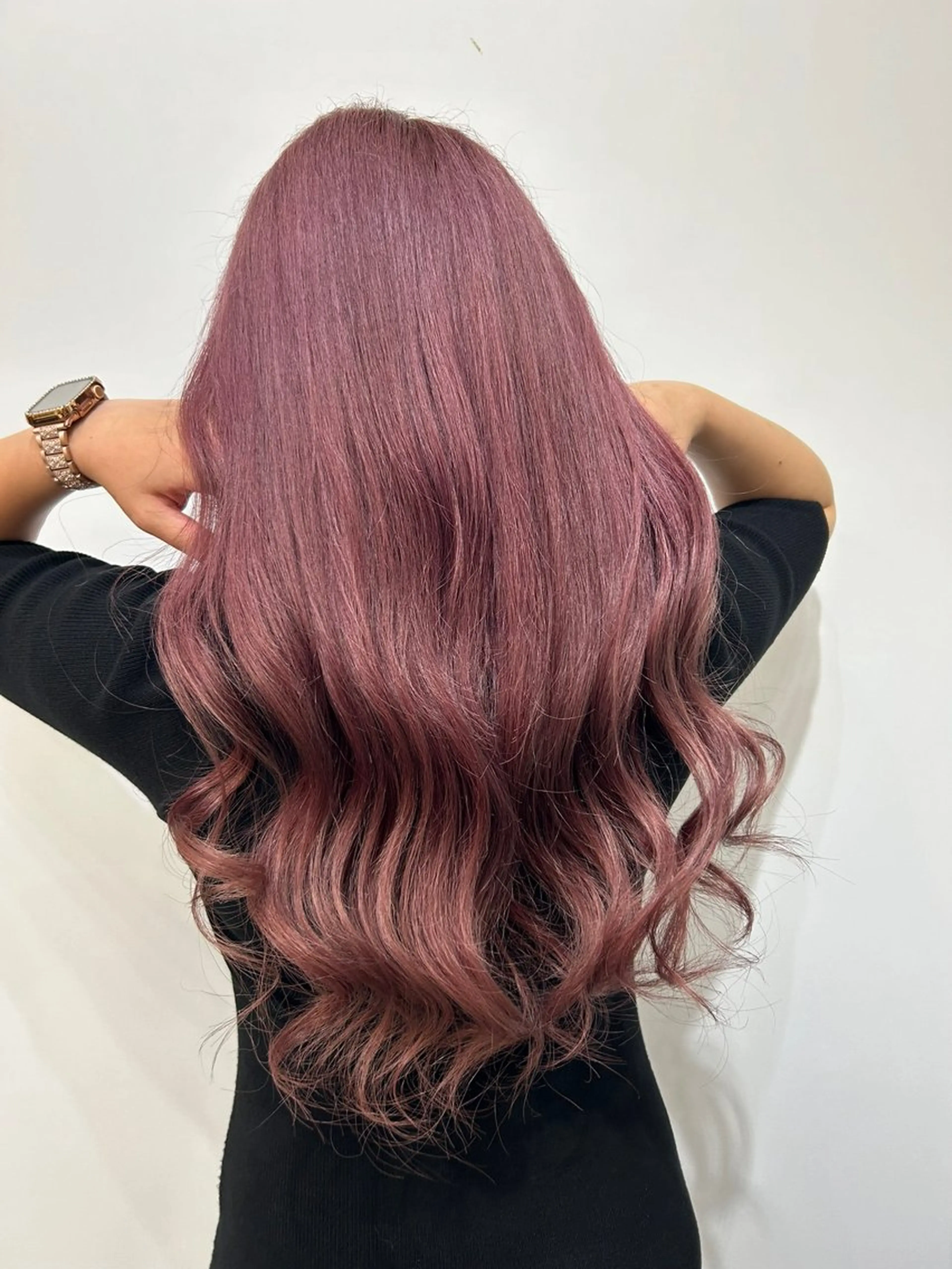 ロング カラー ヘアアレンジ シールエクステ バレイヤージュ ブリーチ カシス ダブルカラー レイヤー/エクステ alpha下妻のヘアスタイル