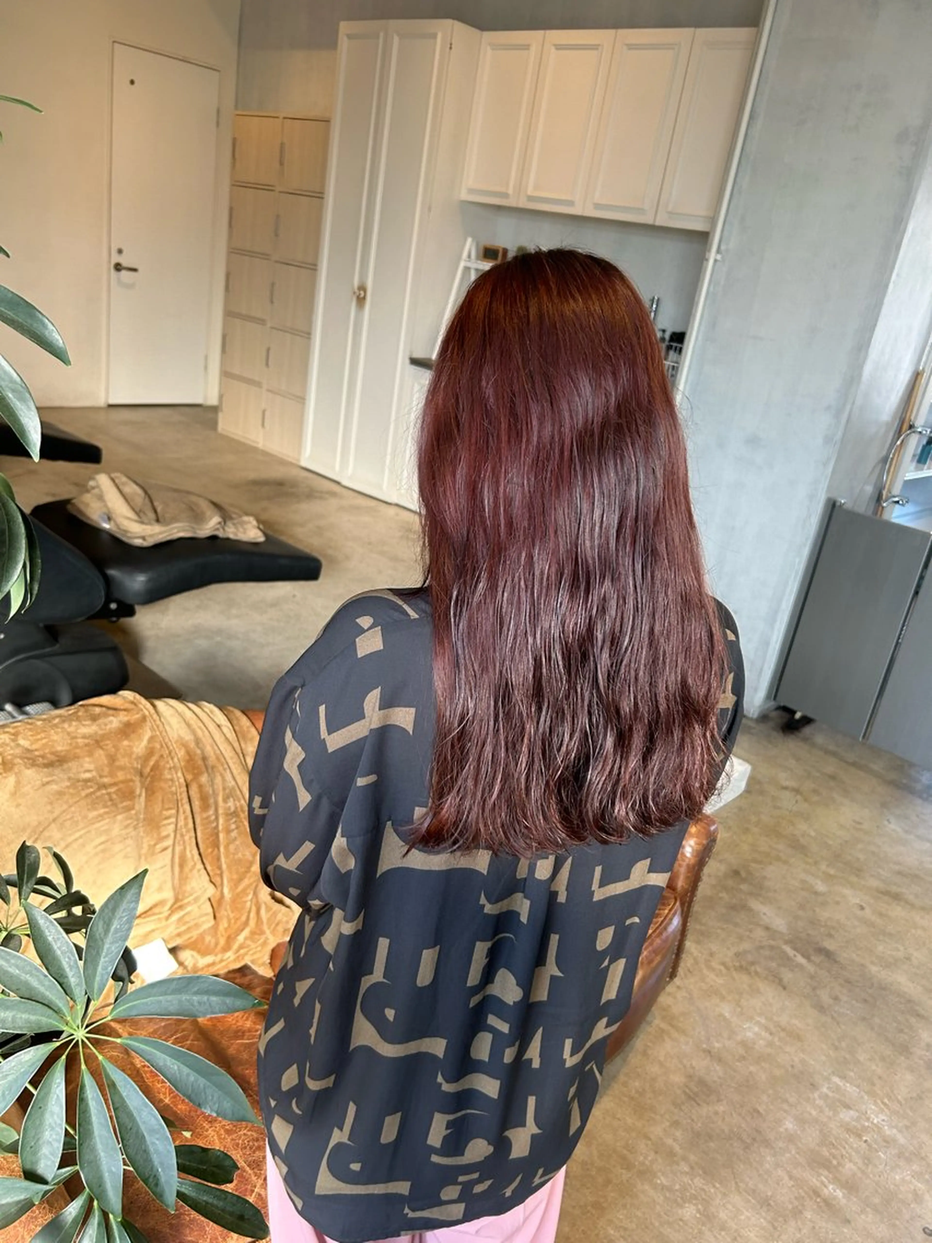 カラー 髪質改善×ハイトーン レイヤー天神美容室のヘアスタイル