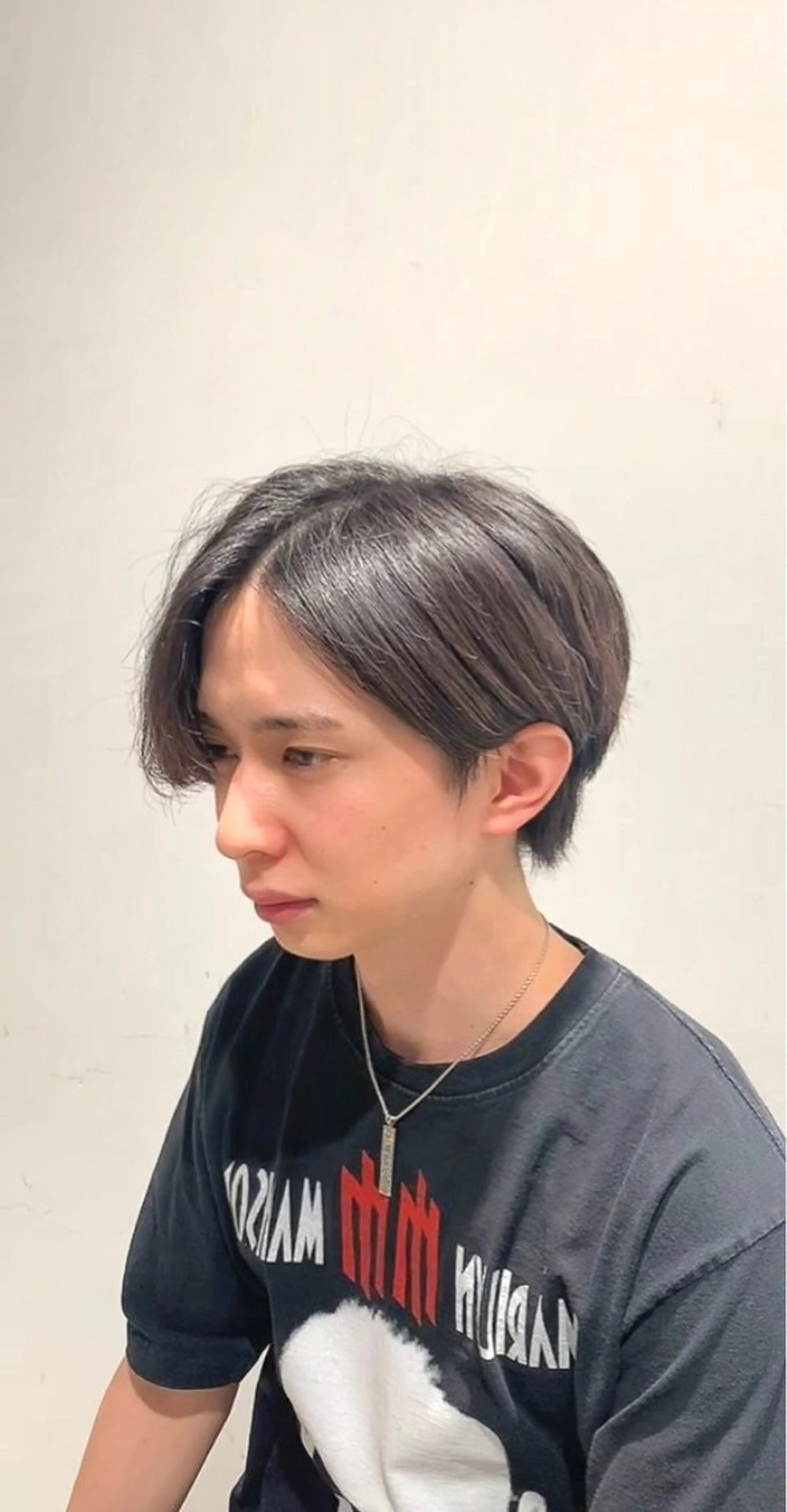 メンズ センターパート マッシュ メンズパーマ メンズツイストパーマ 刈り上げ カット トリートメント 韓国ヘア/レイヤー/ 顔まわり/りょーとのヘアスタイル