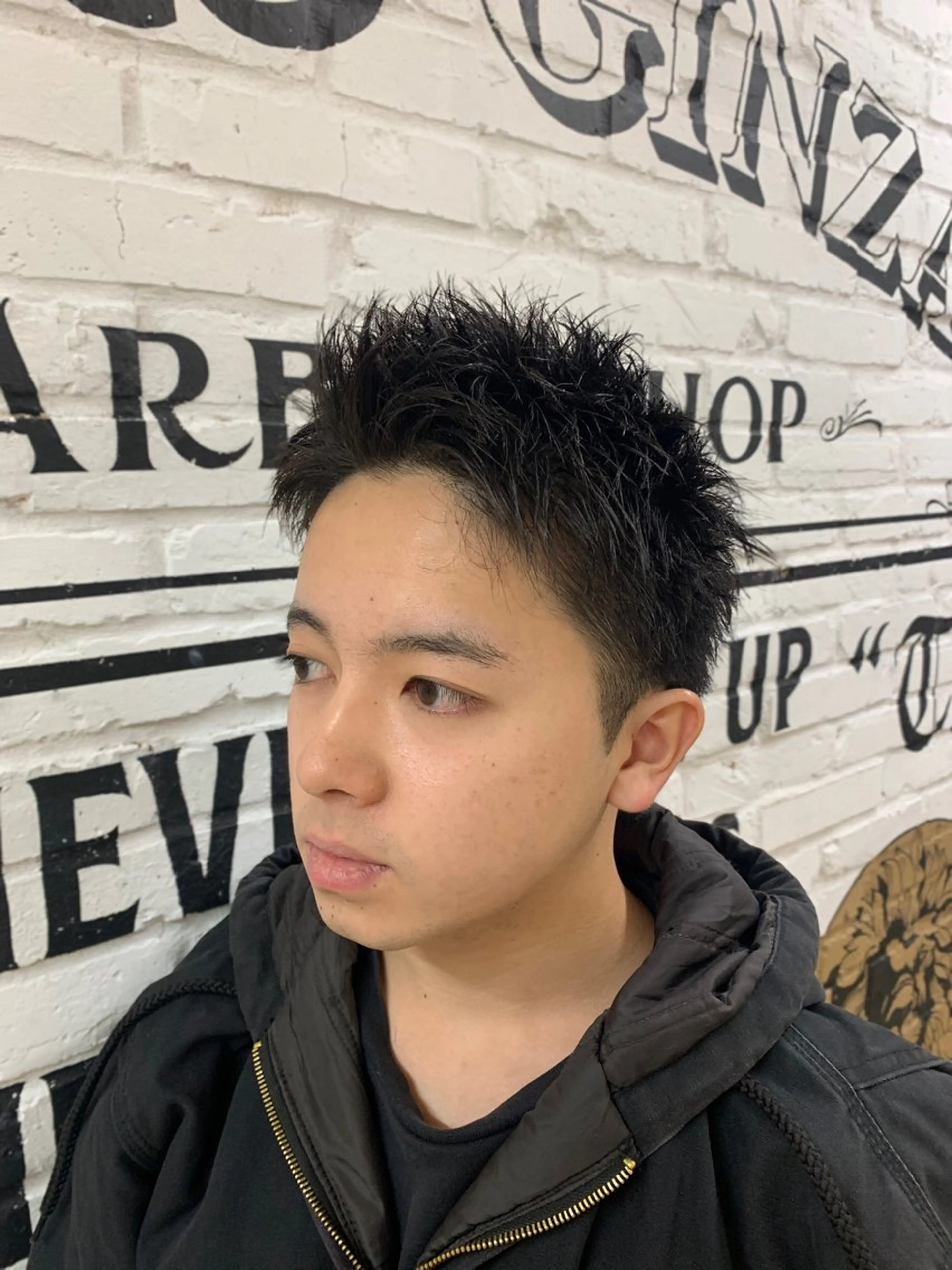 ⚠️初回来店の方のみ⚠️※土日は19時のみ承ります！カット＋シャンプー＋セットの写真