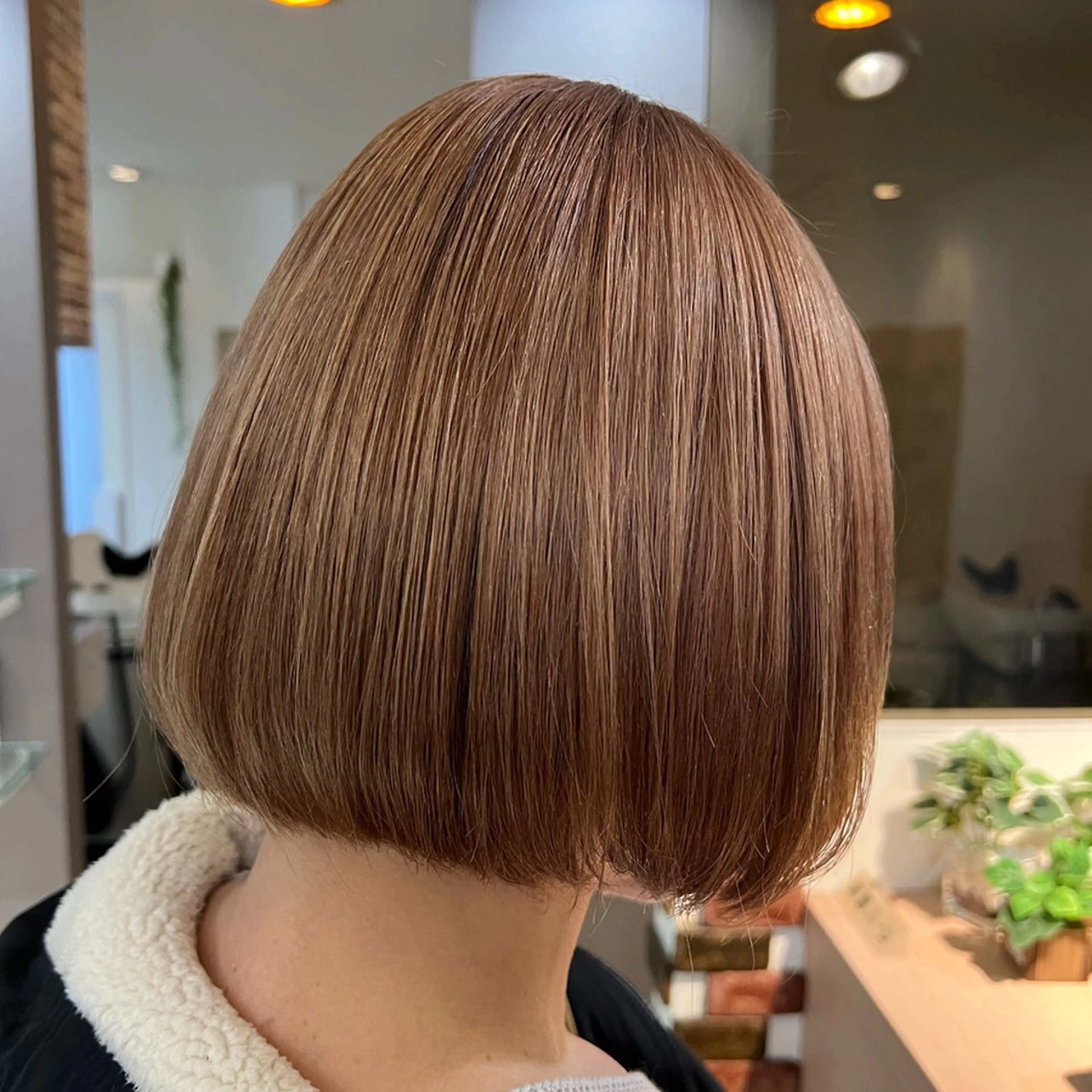 ショート カラー 髪質改善メニュー 長井 美佐子のヘアスタイル