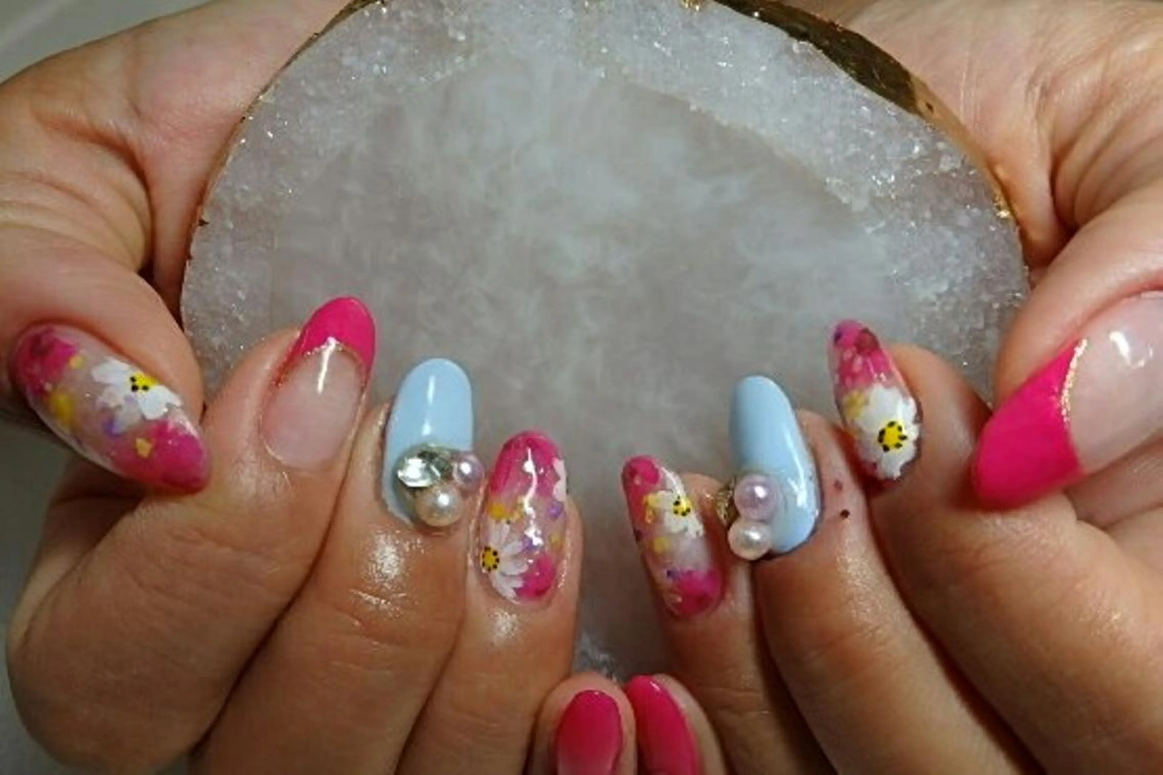 ネイル LAVISH nail salonのネイルデザイン