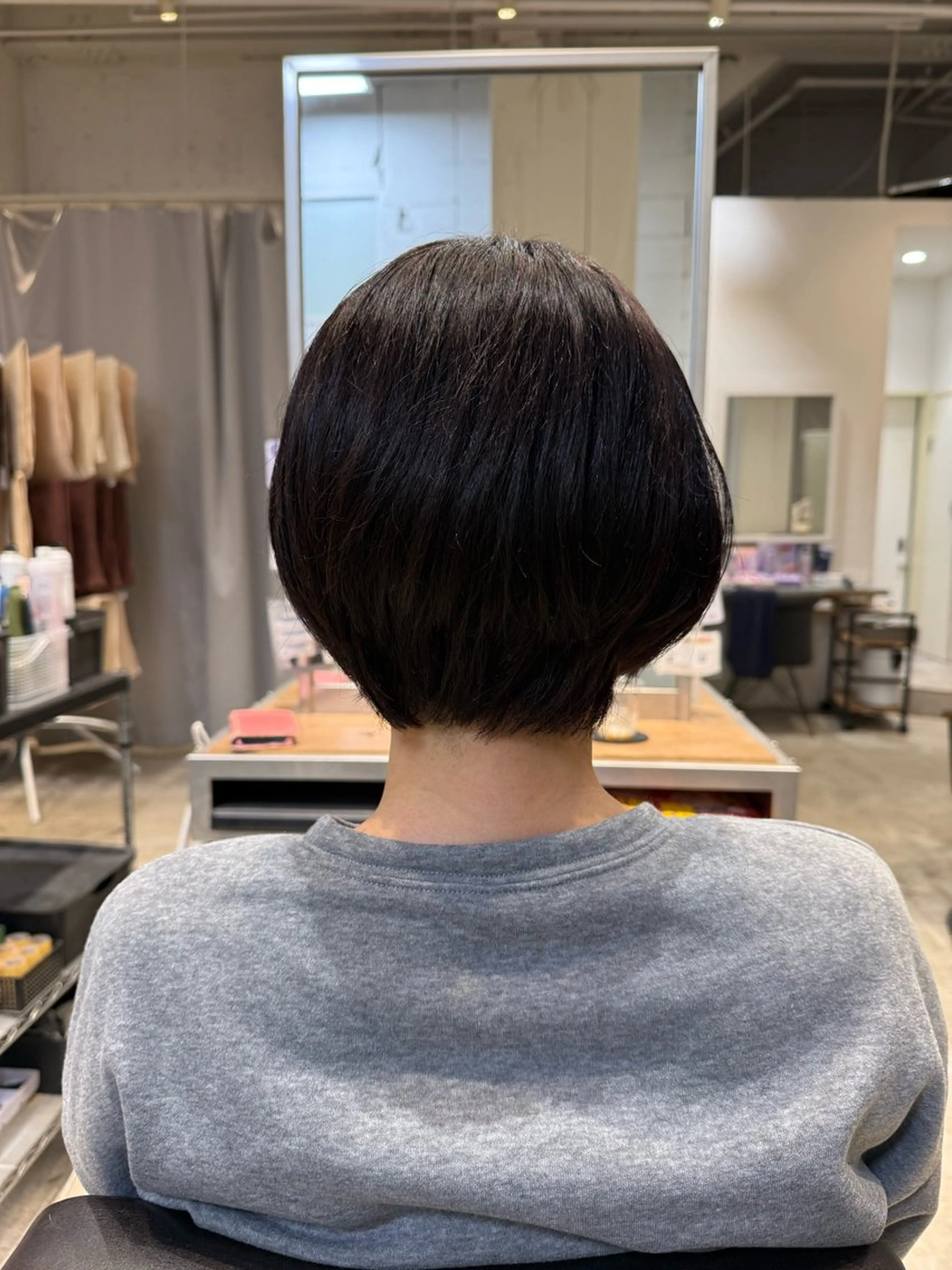 ショート 光虹 (ﾐﾅ)のヘアスタイル