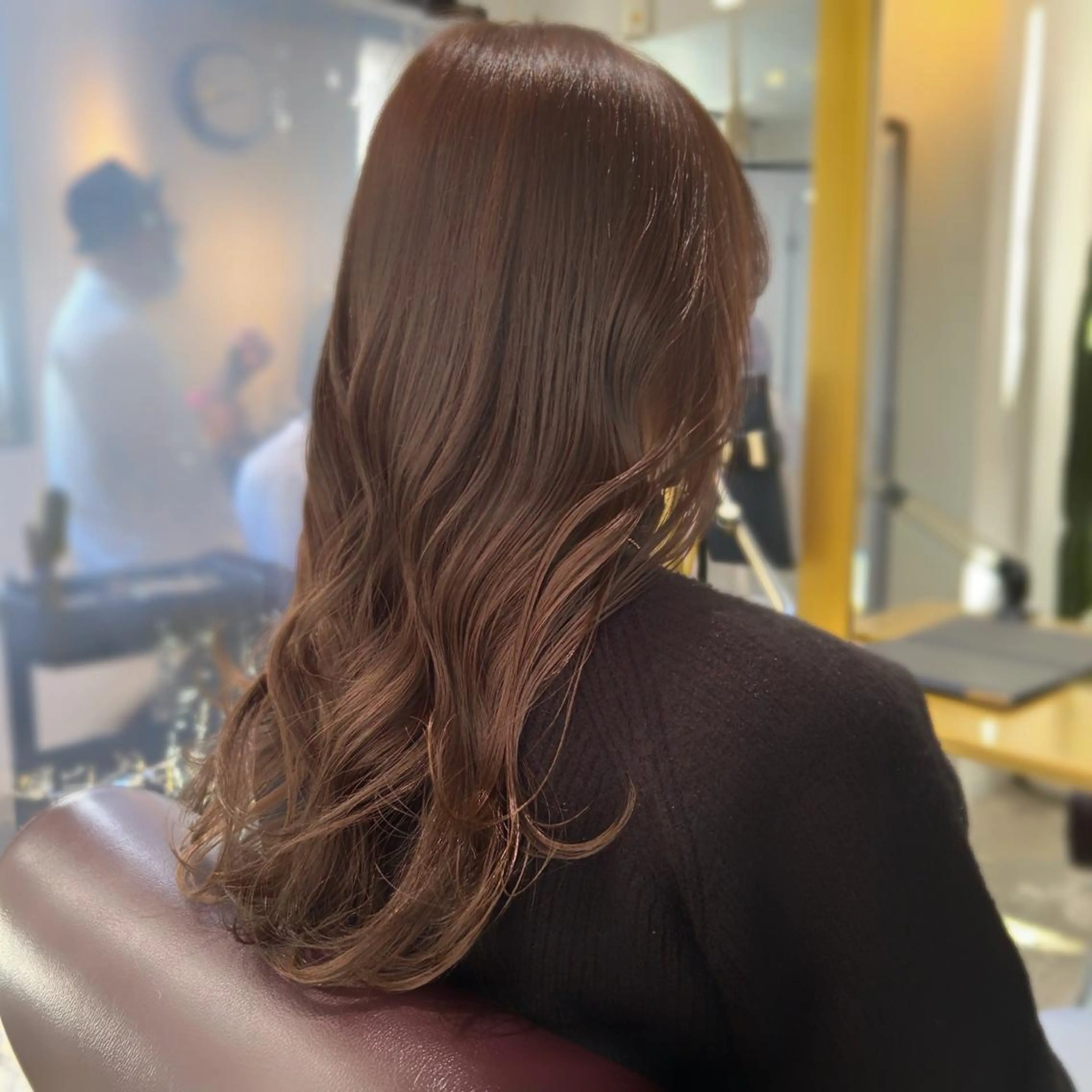 【ご新規様クーポン✨️】艶感カラー＋Aujua(オージュア)トリートメントの写真