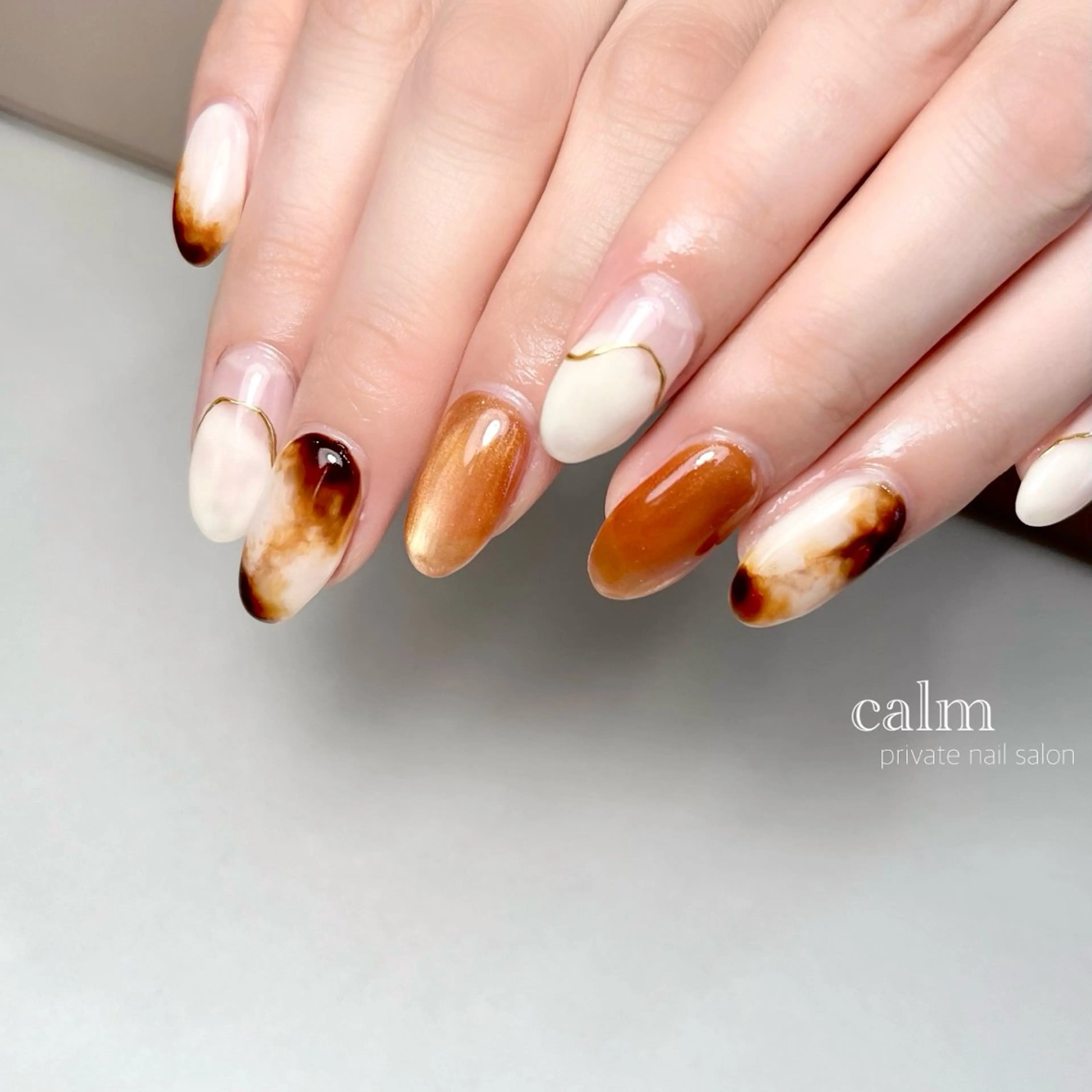 ネイル ハンドネイル calm 〔ｶｰﾑ〕のネイルデザイン