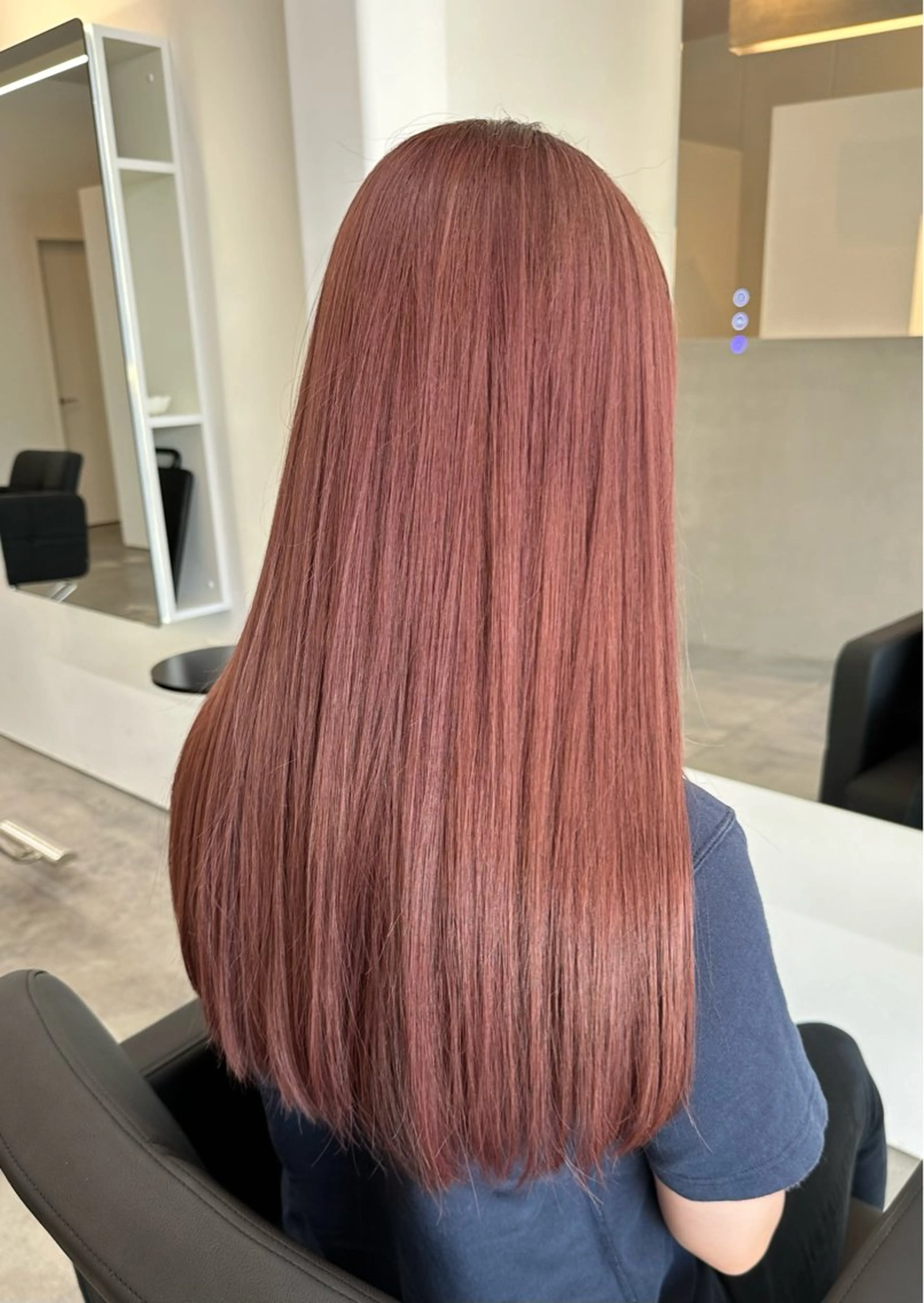 ロング カラー ベージュカラー ブリーチ ピンクカラー ピンクベージュ 山本 駿介のヘアスタイル