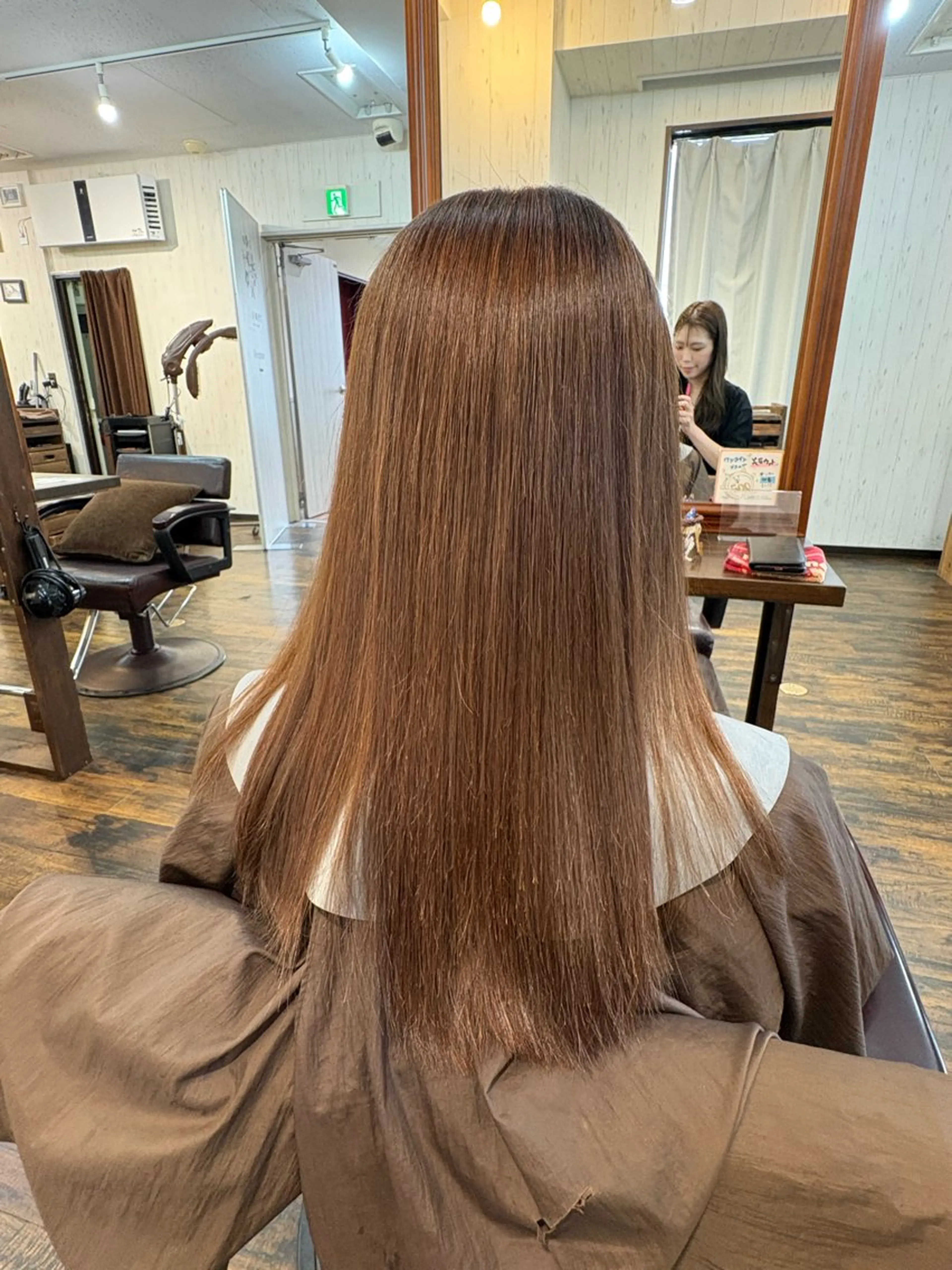 ロング 縮毛矯正 馬来 千尋のヘアスタイル