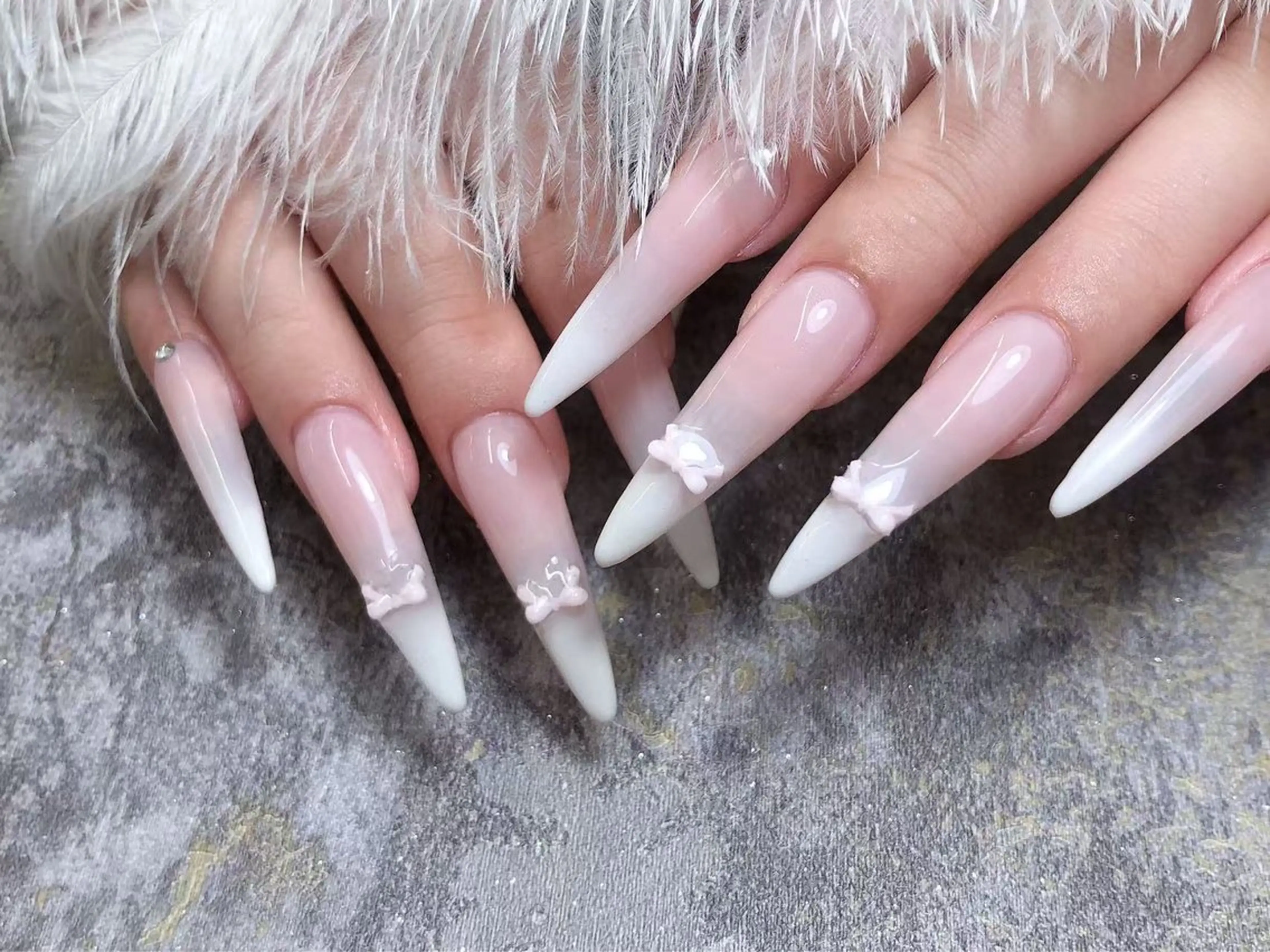 ネイル Glow Nail スカルプ専門店のネイルデザイン