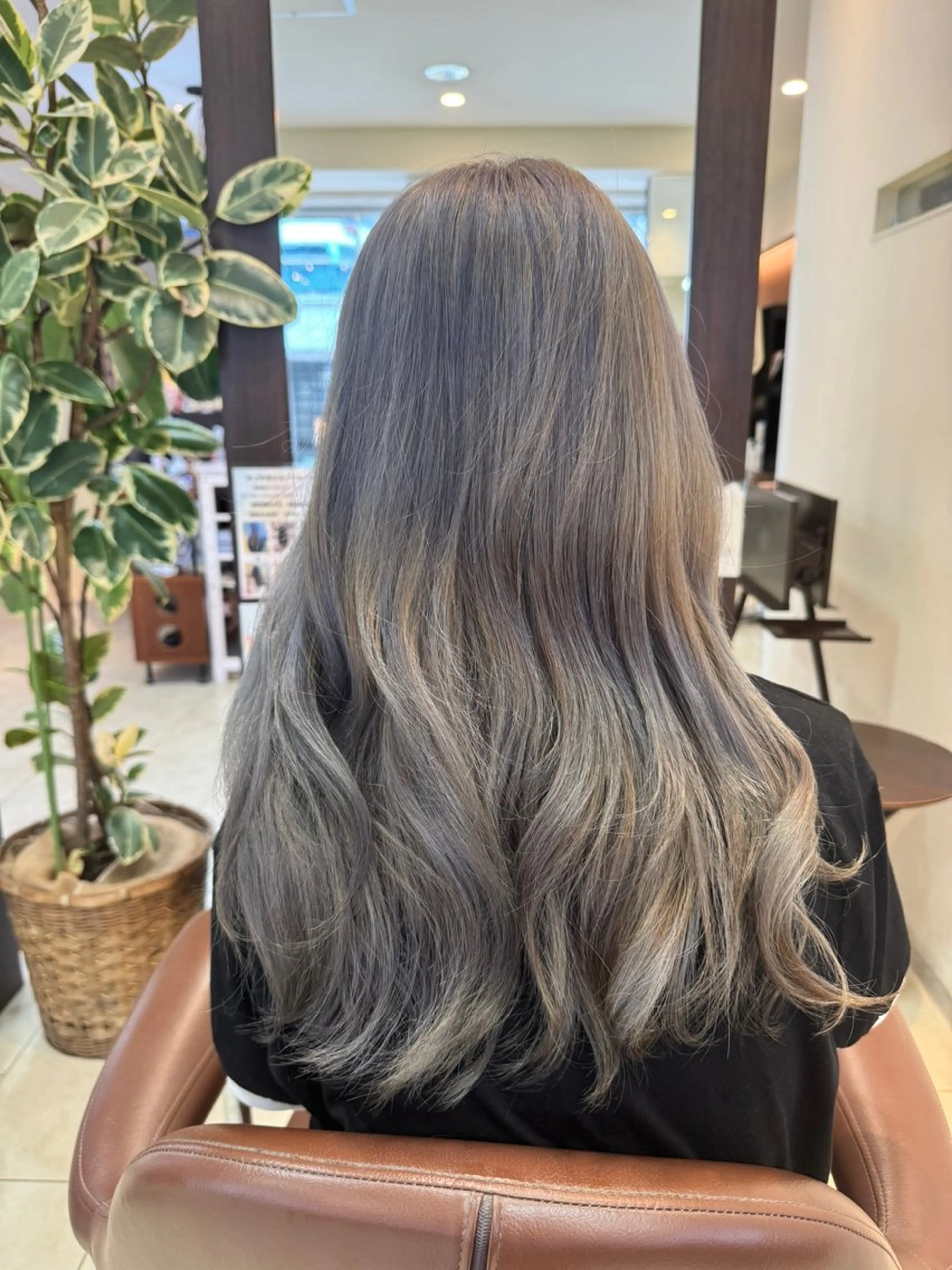 ロング 佐藤 涼太のヘアスタイル