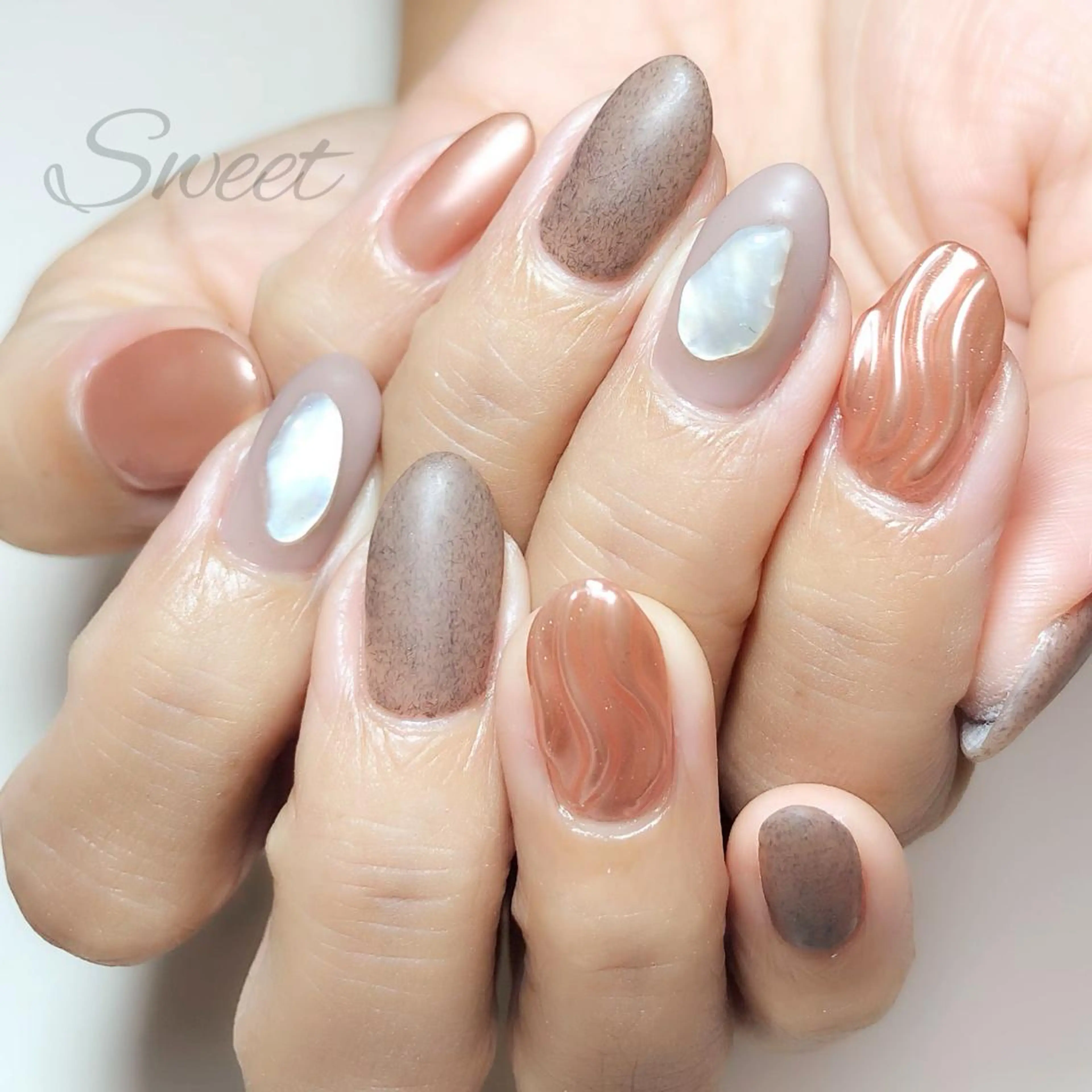 ネイル sweet 仲野陽子のネイルデザイン