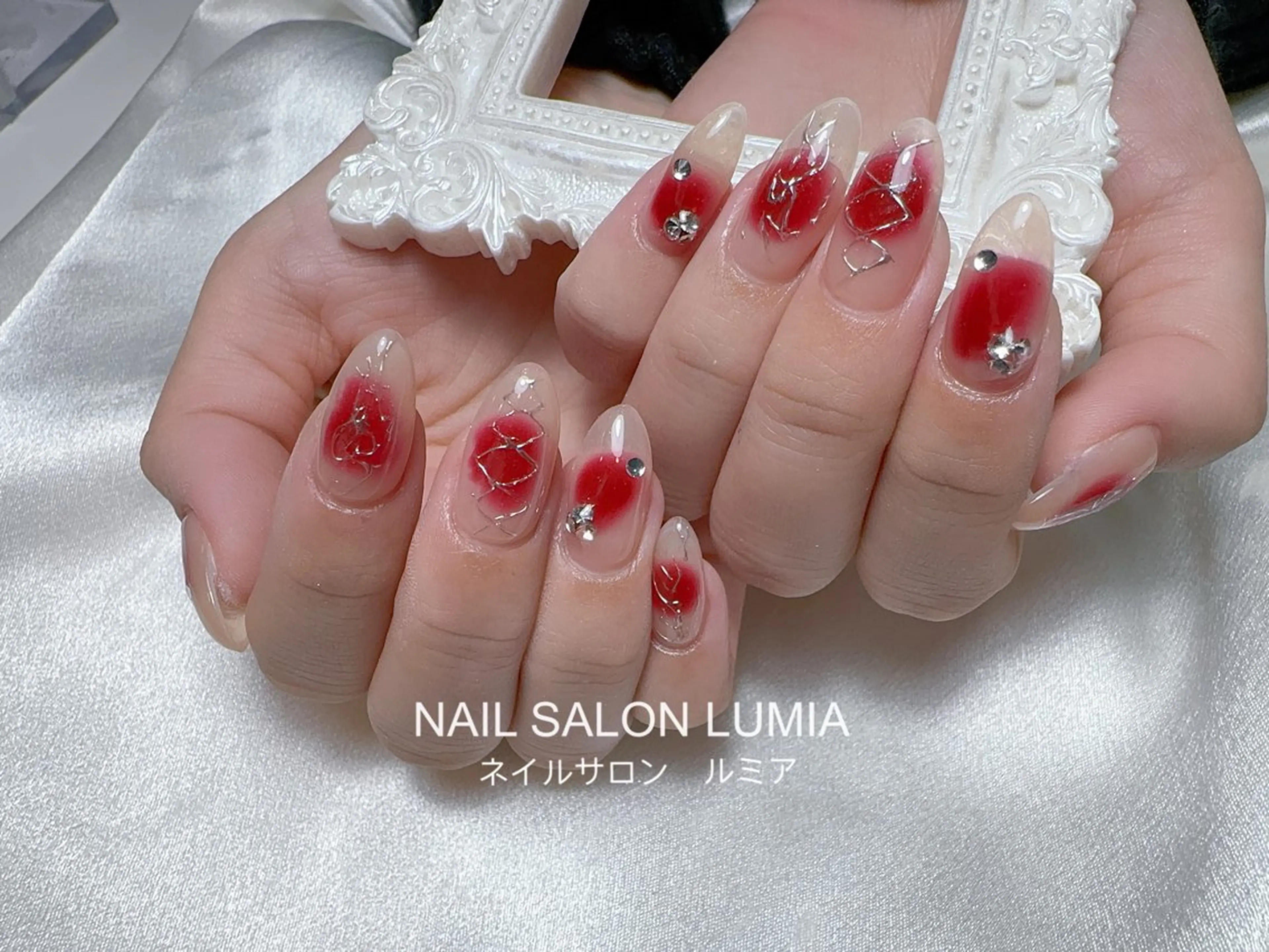 ネイル ハンドネイル ネイルサロン ルミア Lumia 店長のネイルデザイン